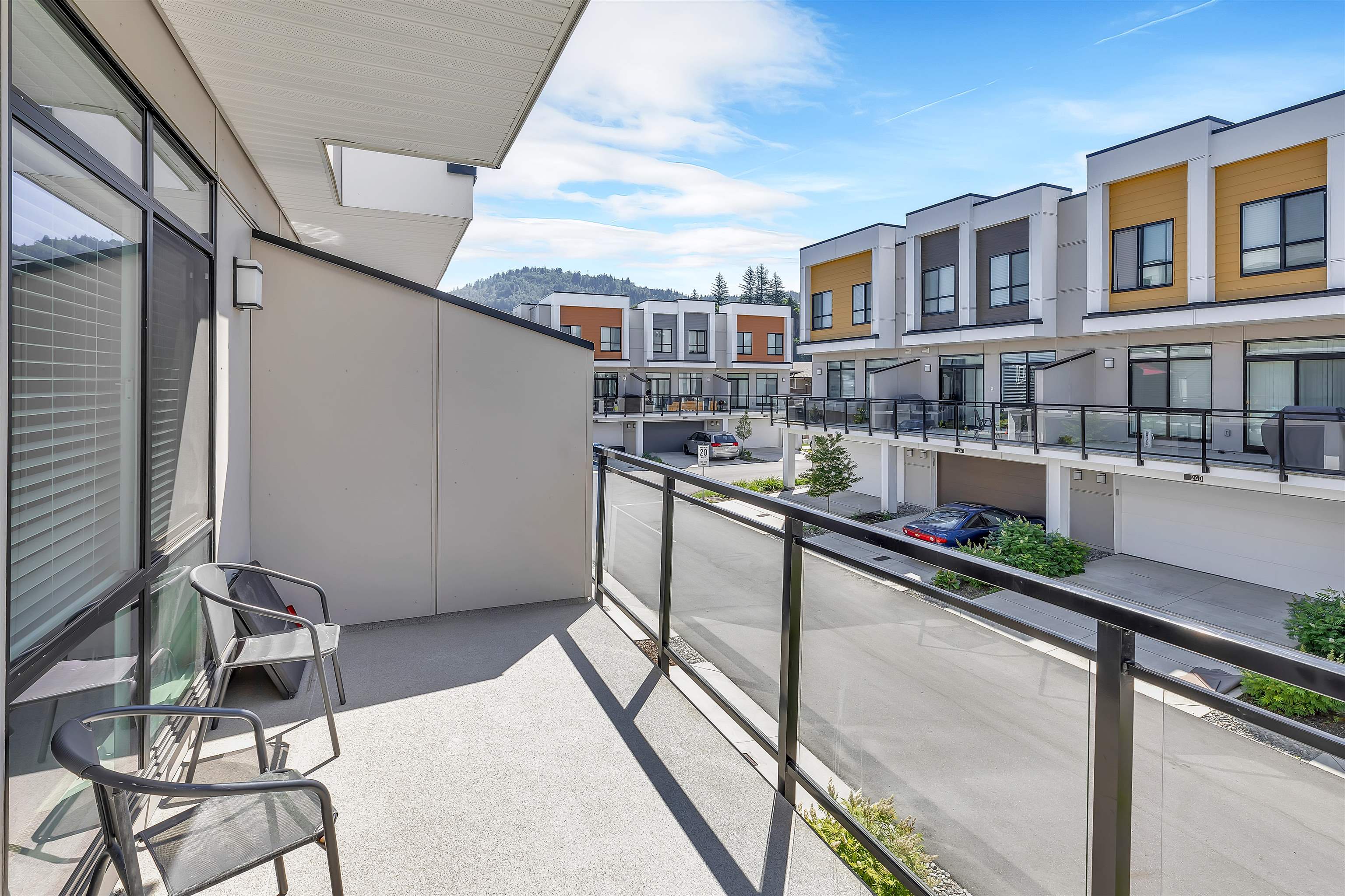 209 46150 THOMAS ROAD Unit: 209