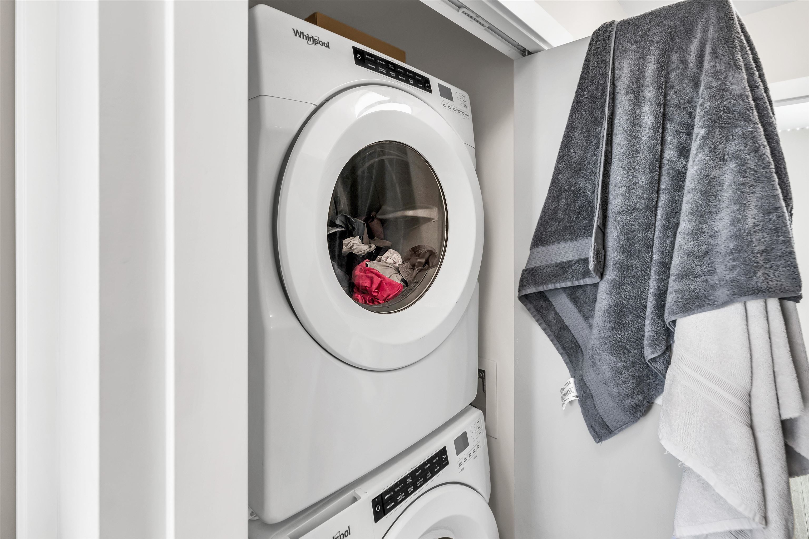 209 46150 THOMAS ROAD Unit: 209