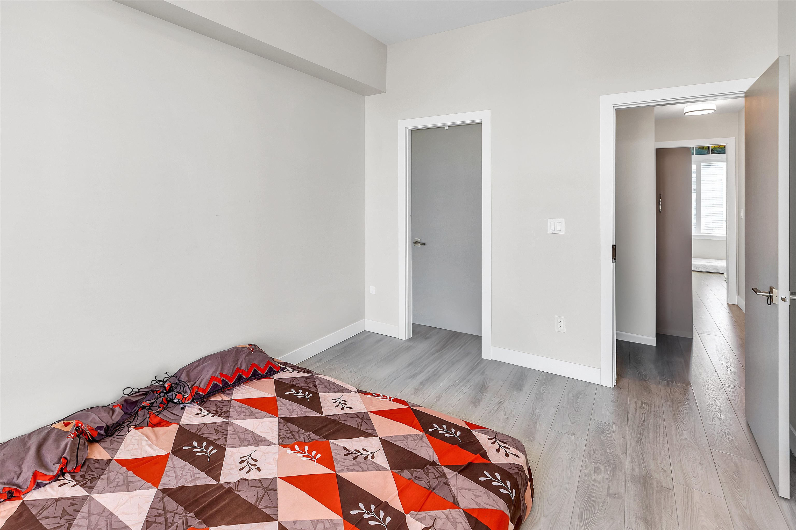 209 46150 THOMAS ROAD Unit: 209