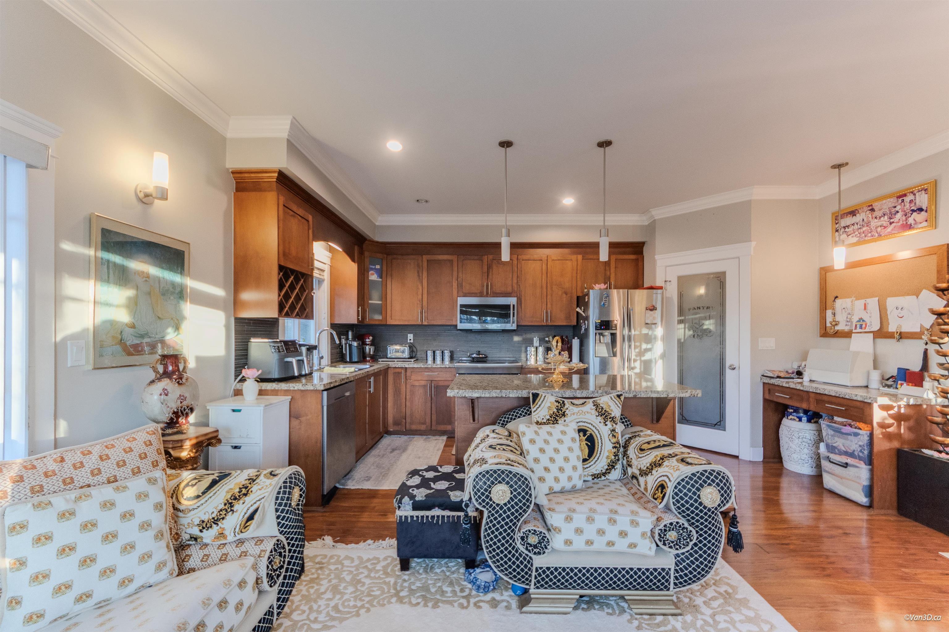 1 8358 121A STREET Unit: 1