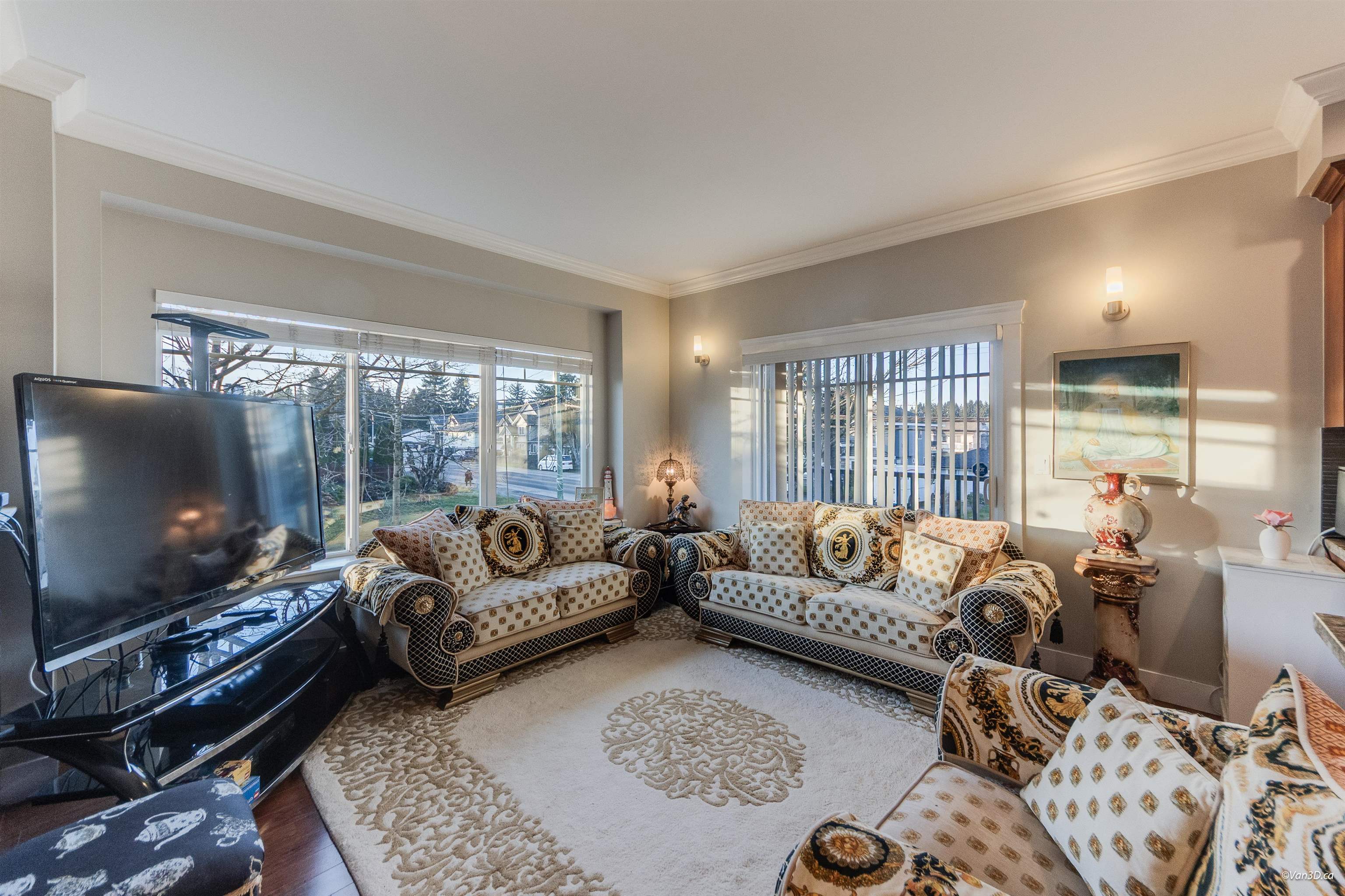 1 8358 121A STREET Unit: 1