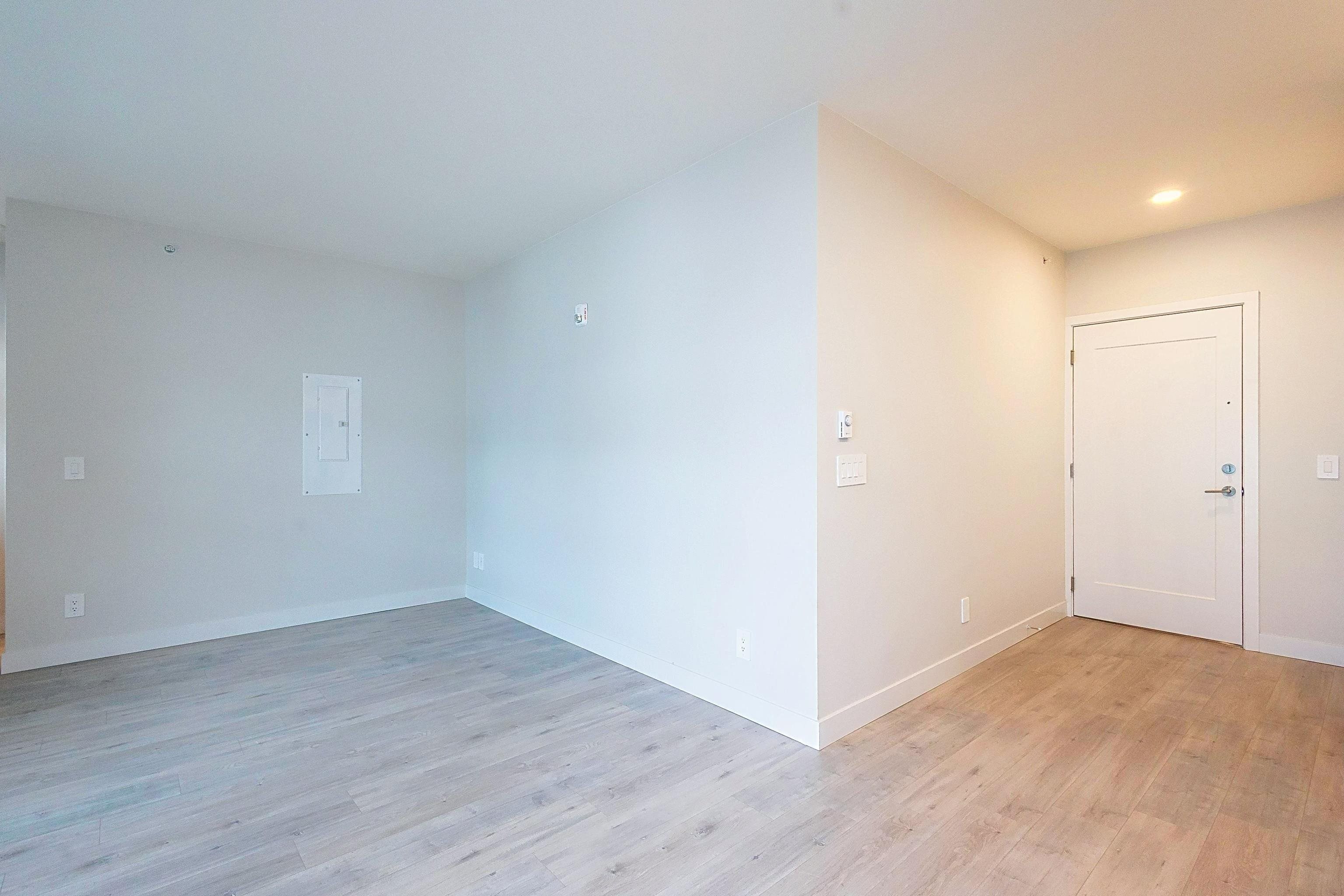 406 5535 HASTINGS STREET Unit: 406