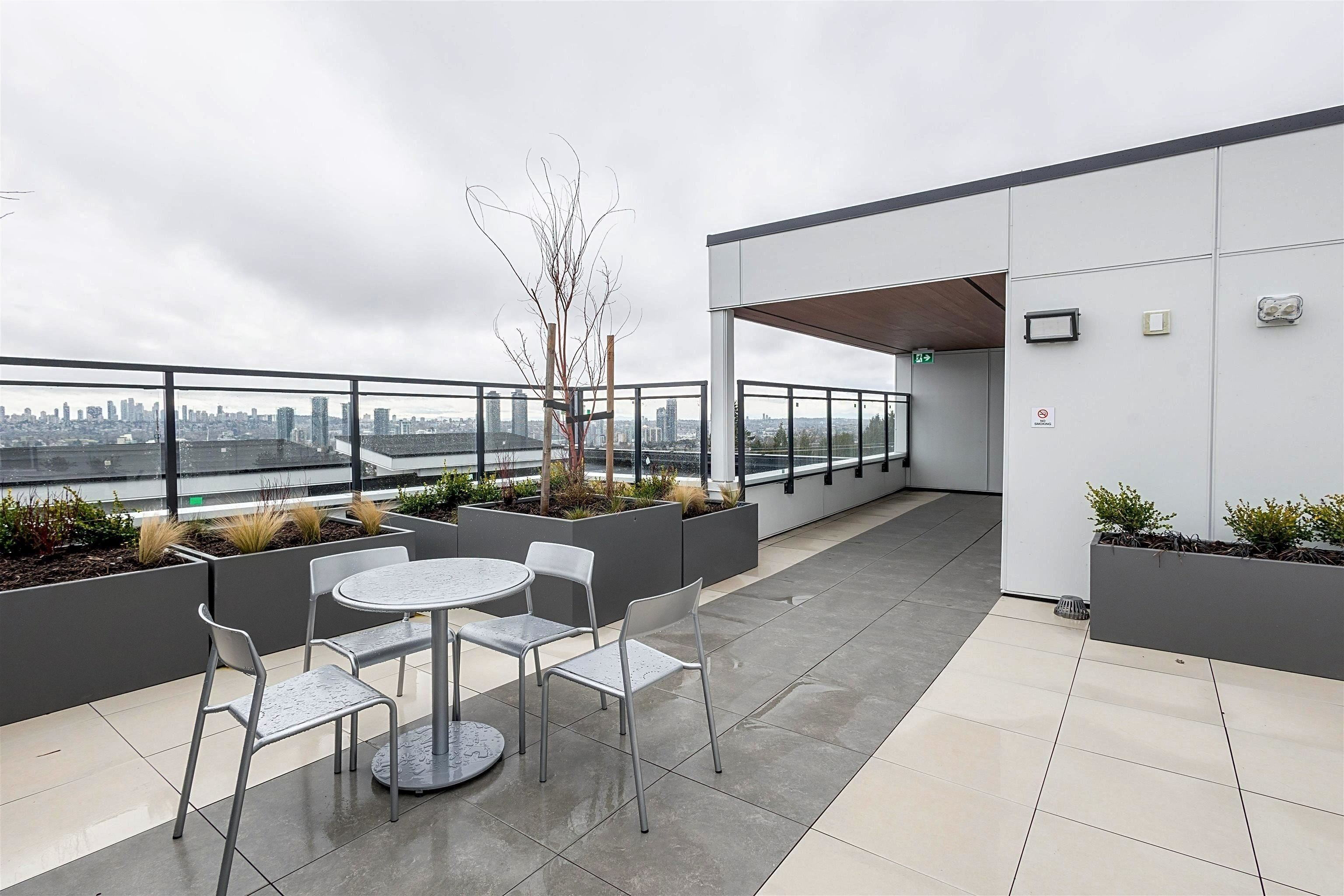 406 5535 HASTINGS STREET Unit: 406