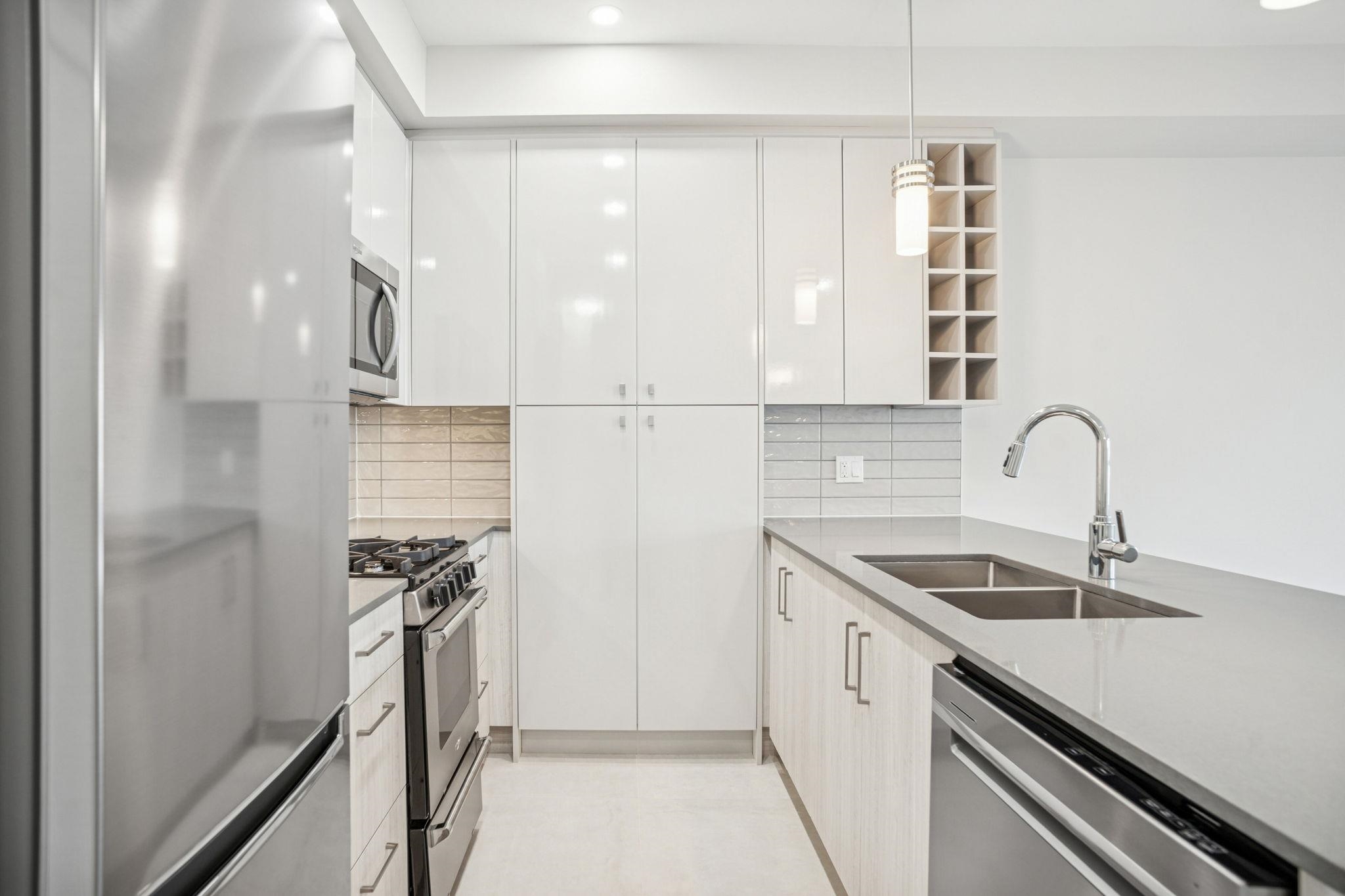 330 23200 GILLEY ROAD Unit: 330