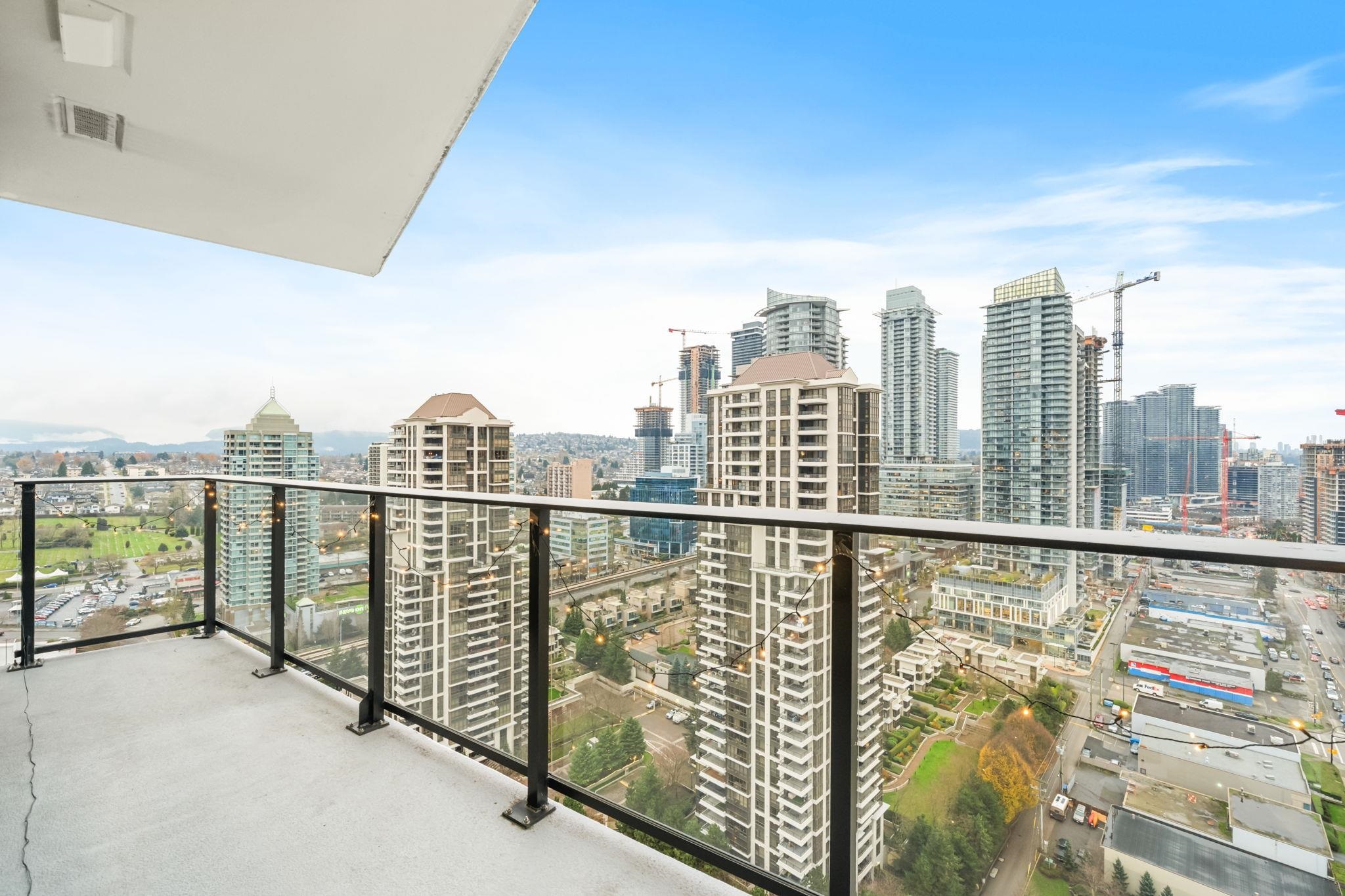 2607 2181 MADISON AVENUE Unit: 2607