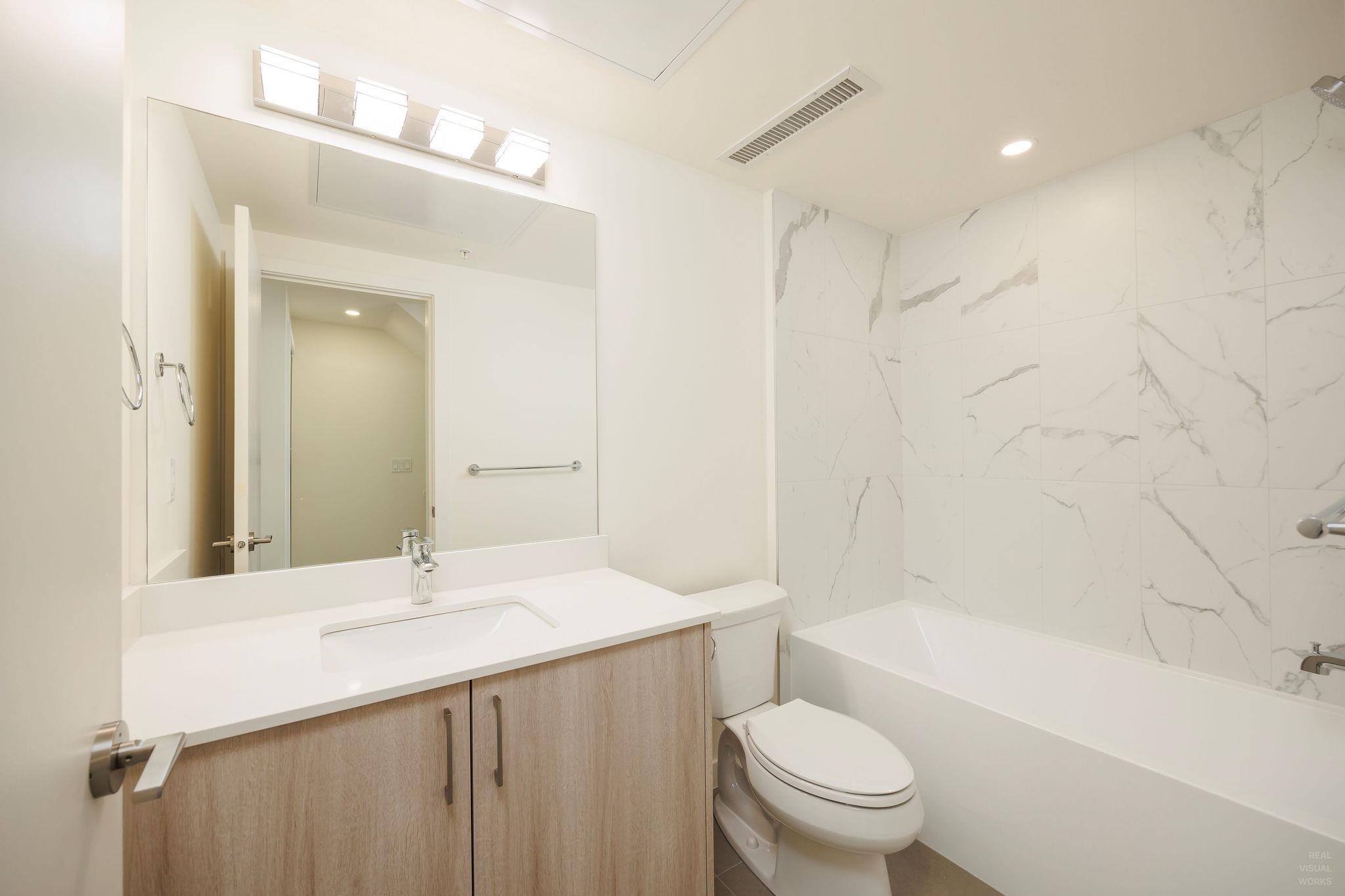 8 6929 BALMORAL STREET Unit: 8