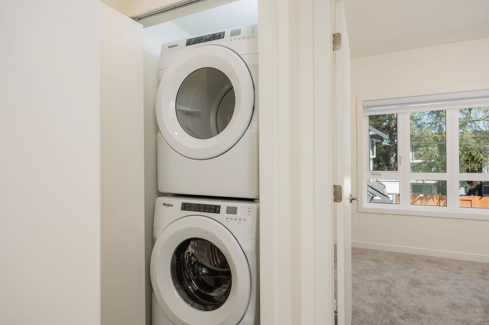 8 6929 BALMORAL STREET Unit: 8