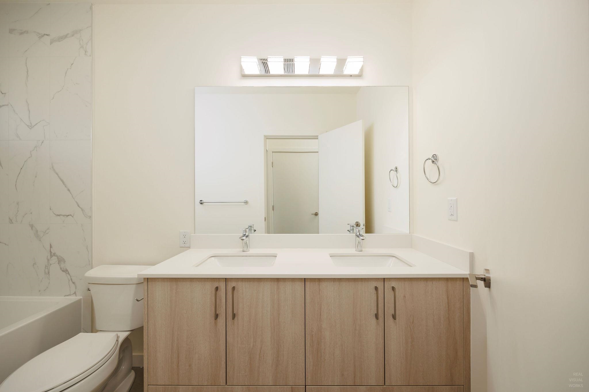 8 6929 BALMORAL STREET Unit: 8