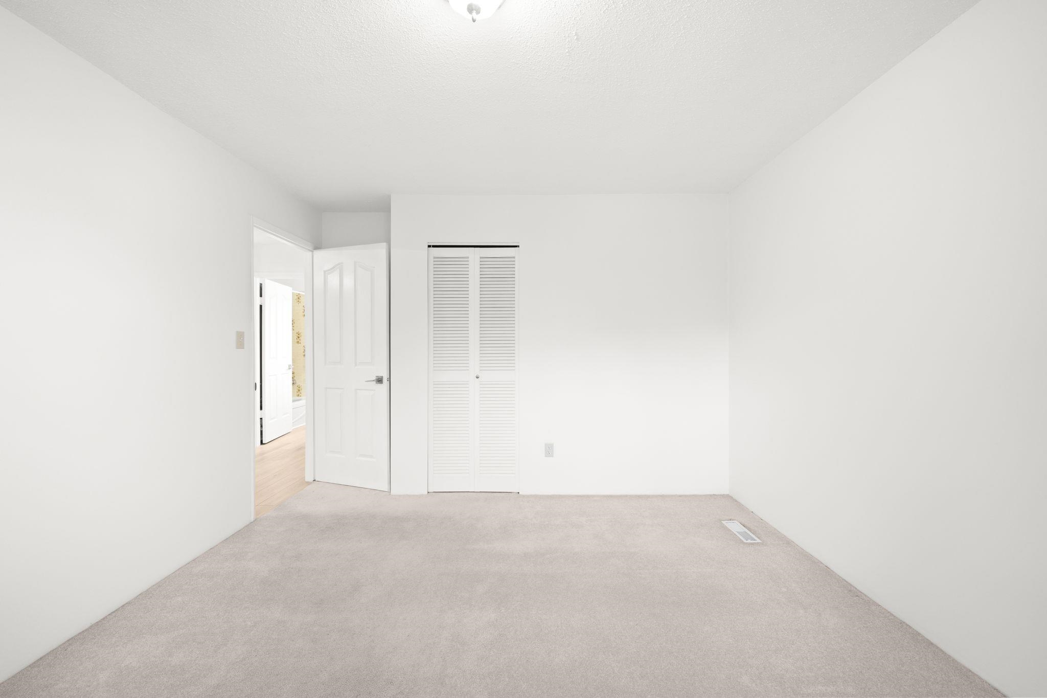 1140 LANSDOWNE DRIVE