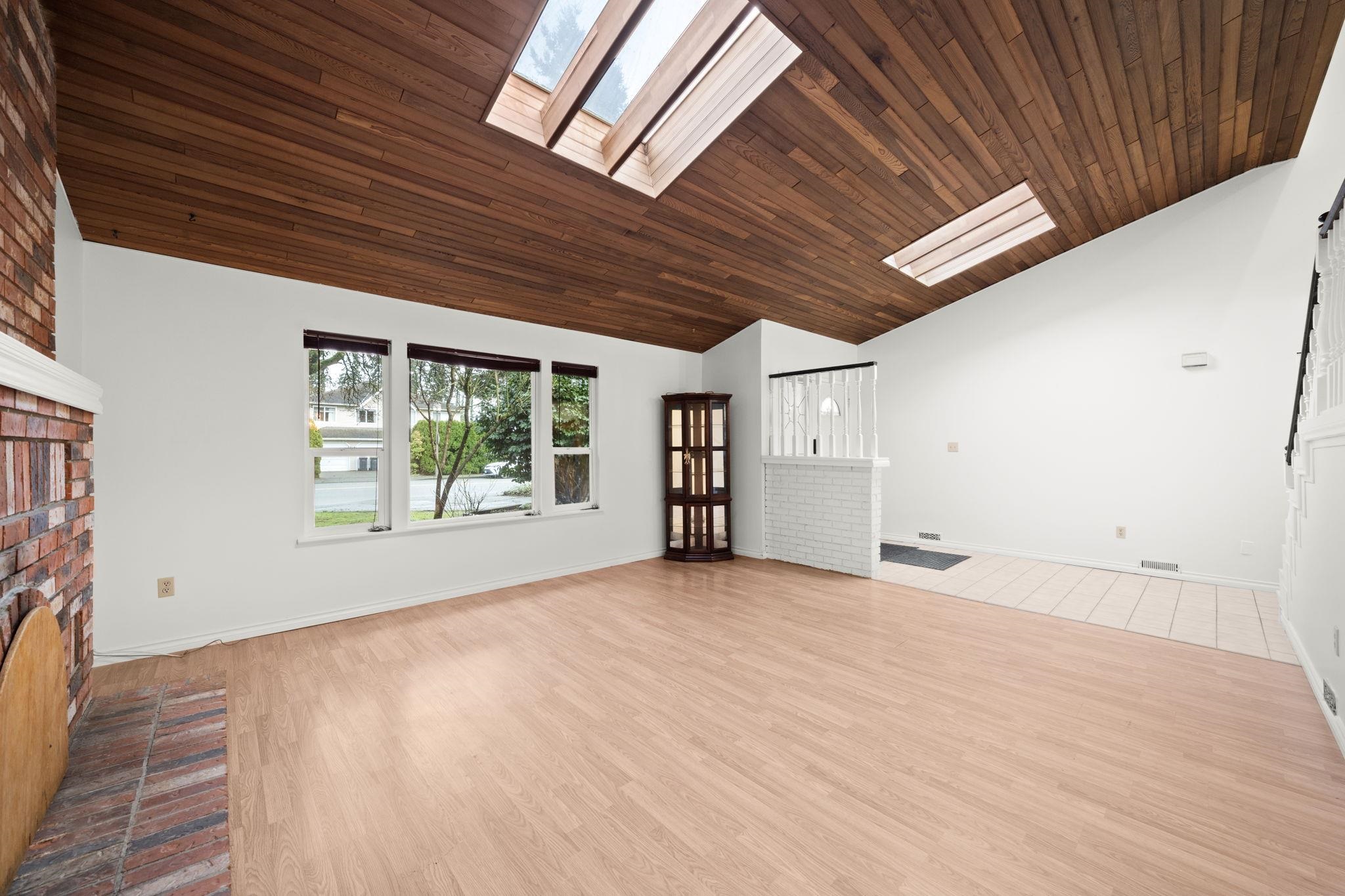 1140 LANSDOWNE DRIVE