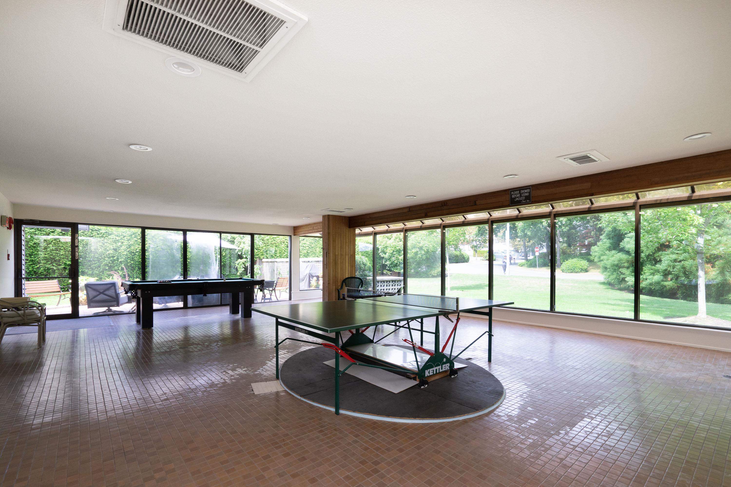 112 15275 19 AVENUE Unit: 112