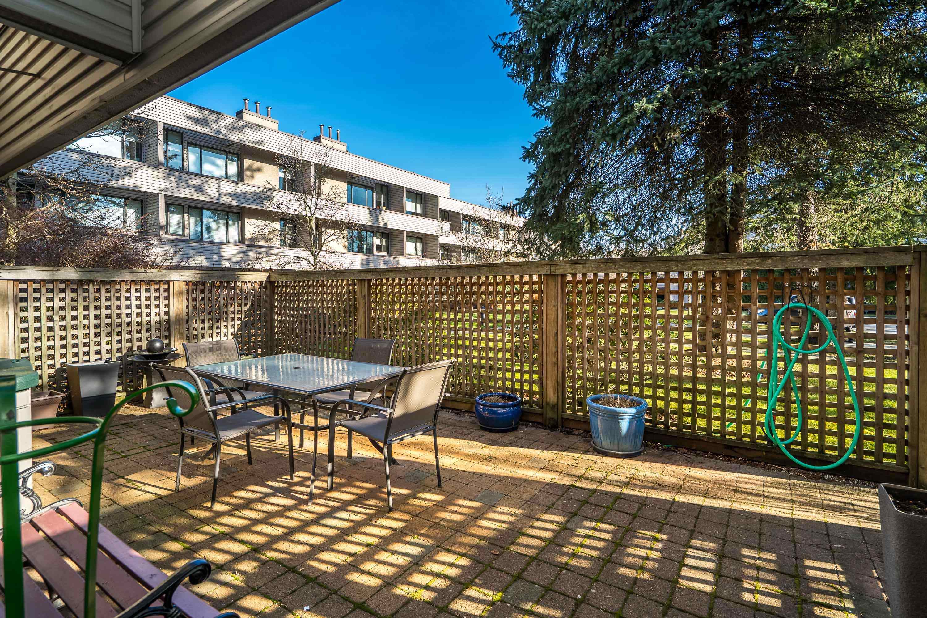 112 15275 19 AVENUE Unit: 112