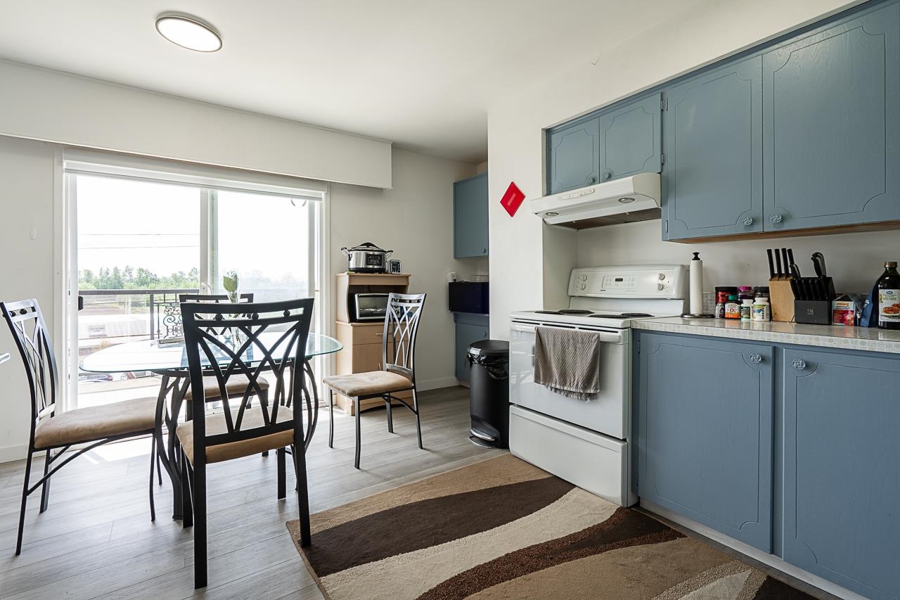 4871 MARINE DRIVE