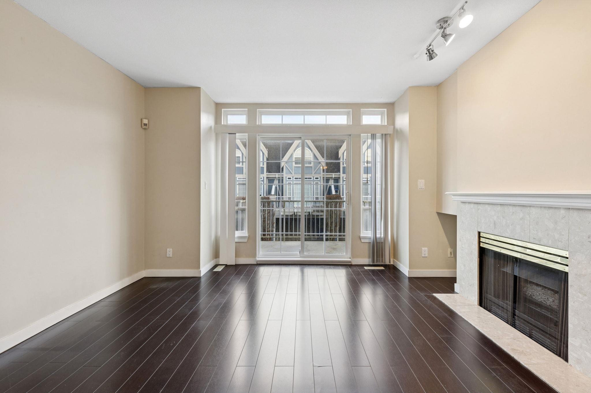 54 11571 THORPE ROAD Unit: 54