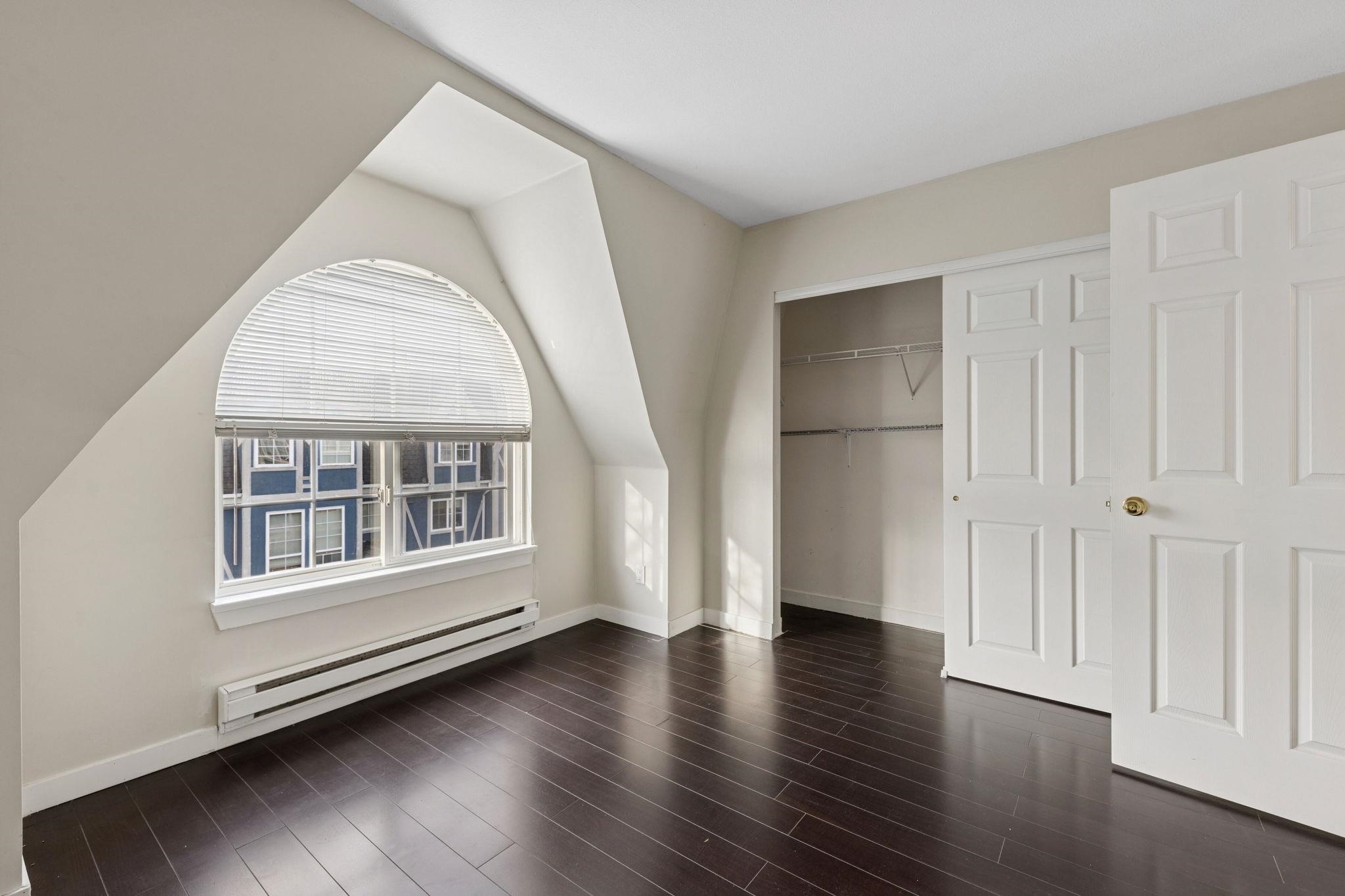 54 11571 THORPE ROAD Unit: 54