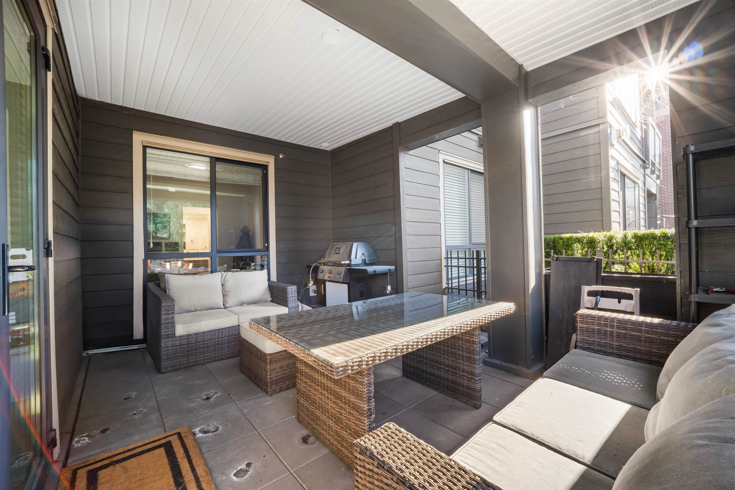 105 33540 MAYFAIR AVENUE Unit: 105