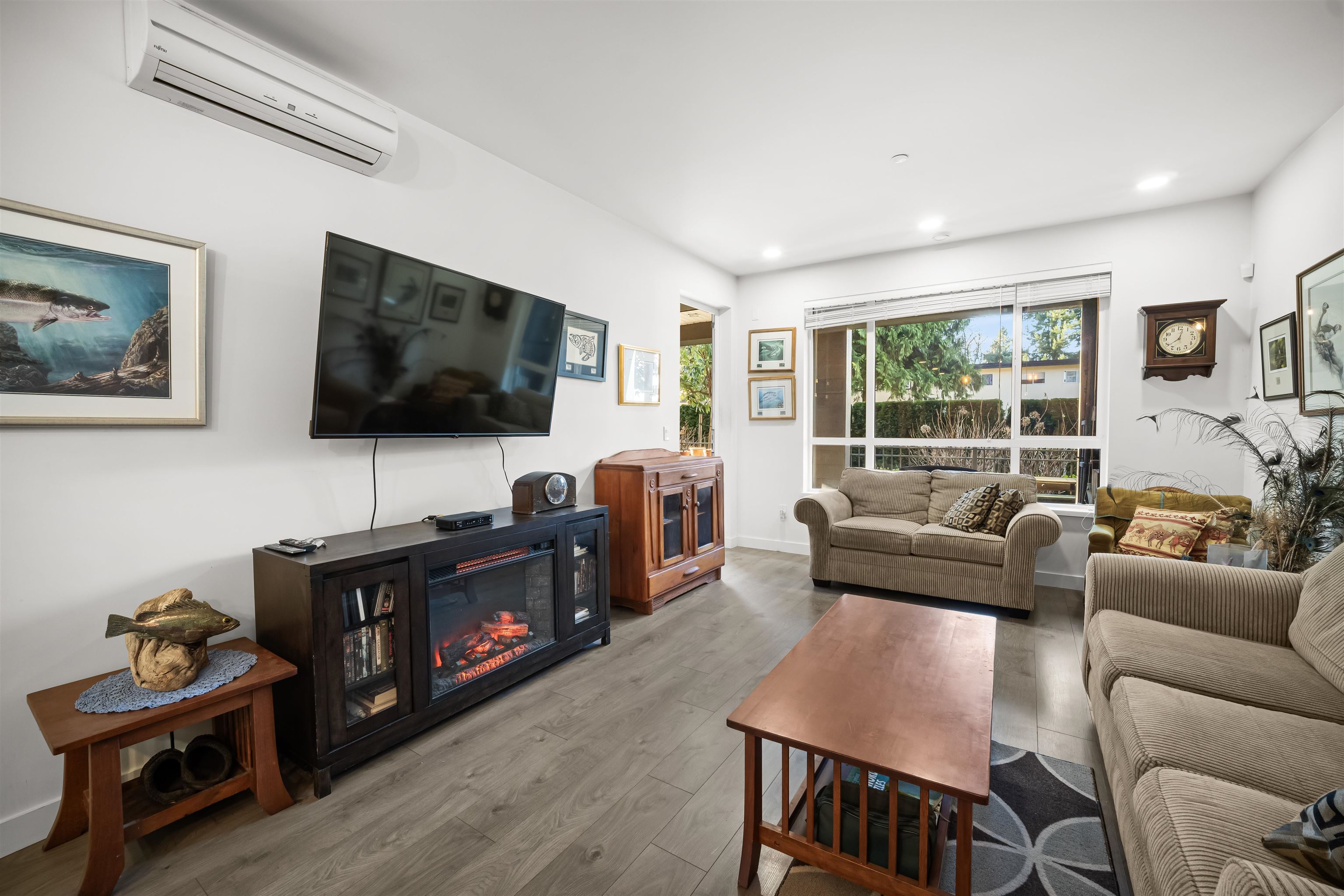 105 33540 MAYFAIR AVENUE Unit: 105