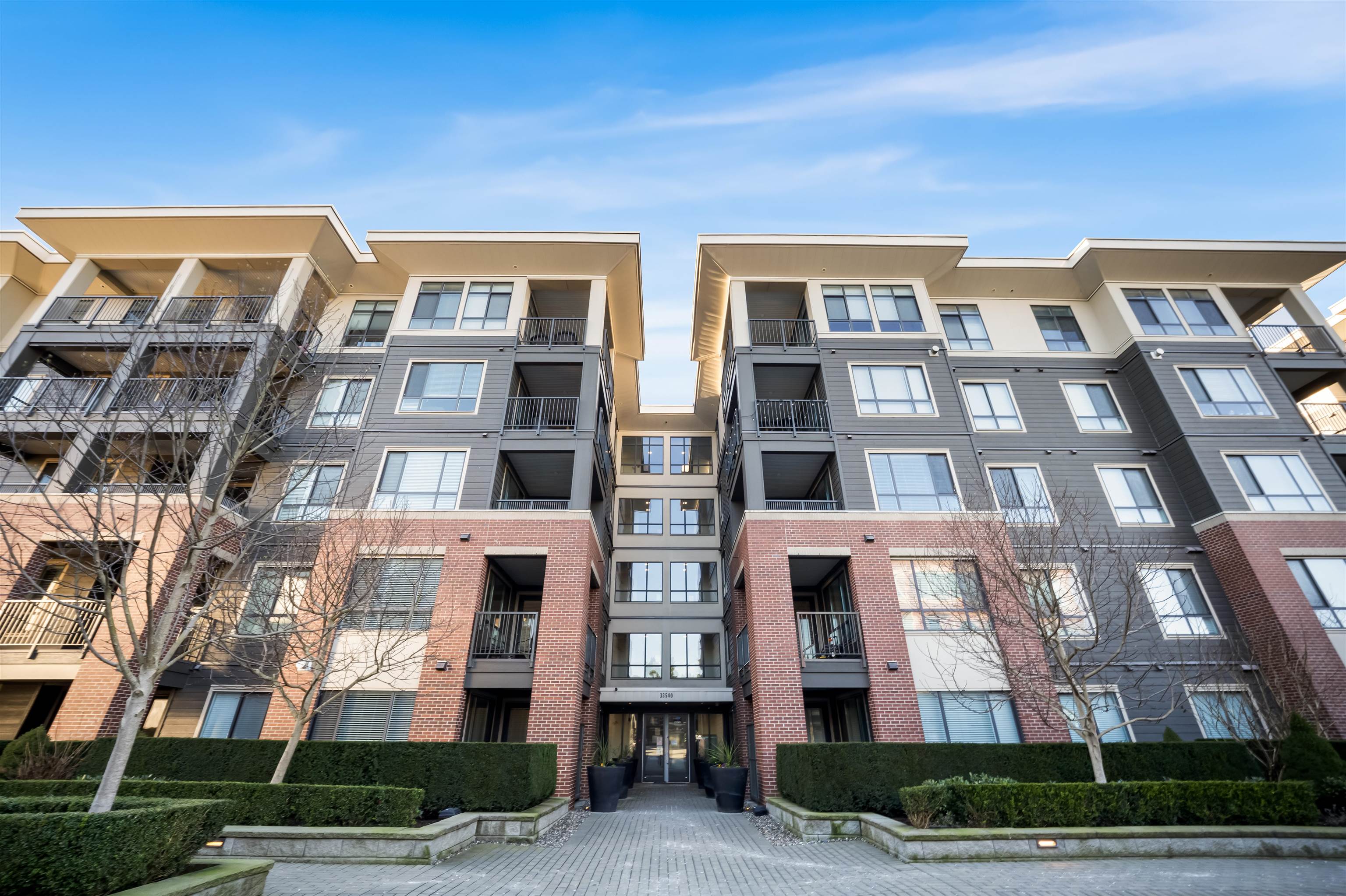 105 33540 MAYFAIR AVENUE Unit: 105