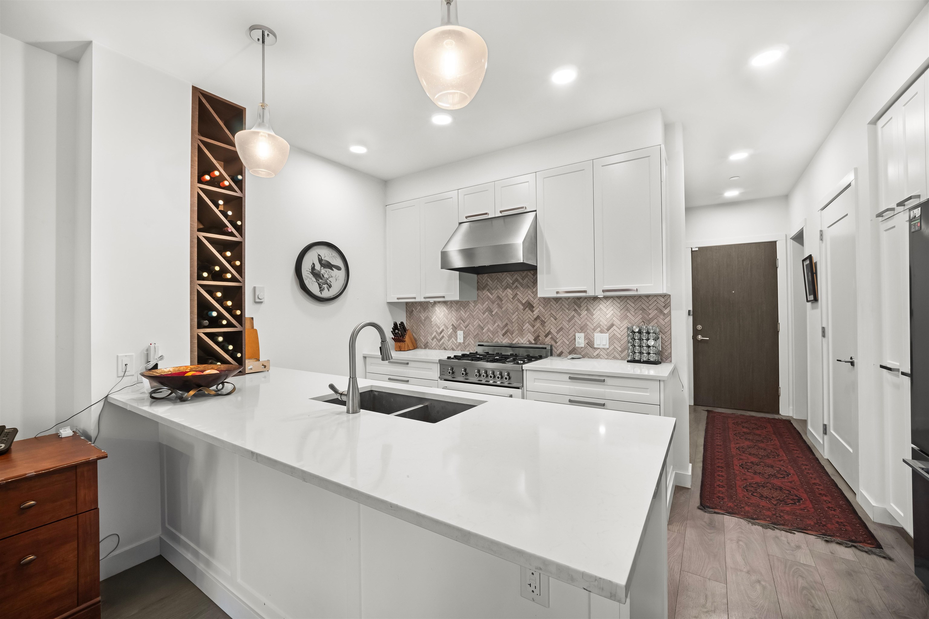 105 33540 MAYFAIR AVENUE Unit: 105