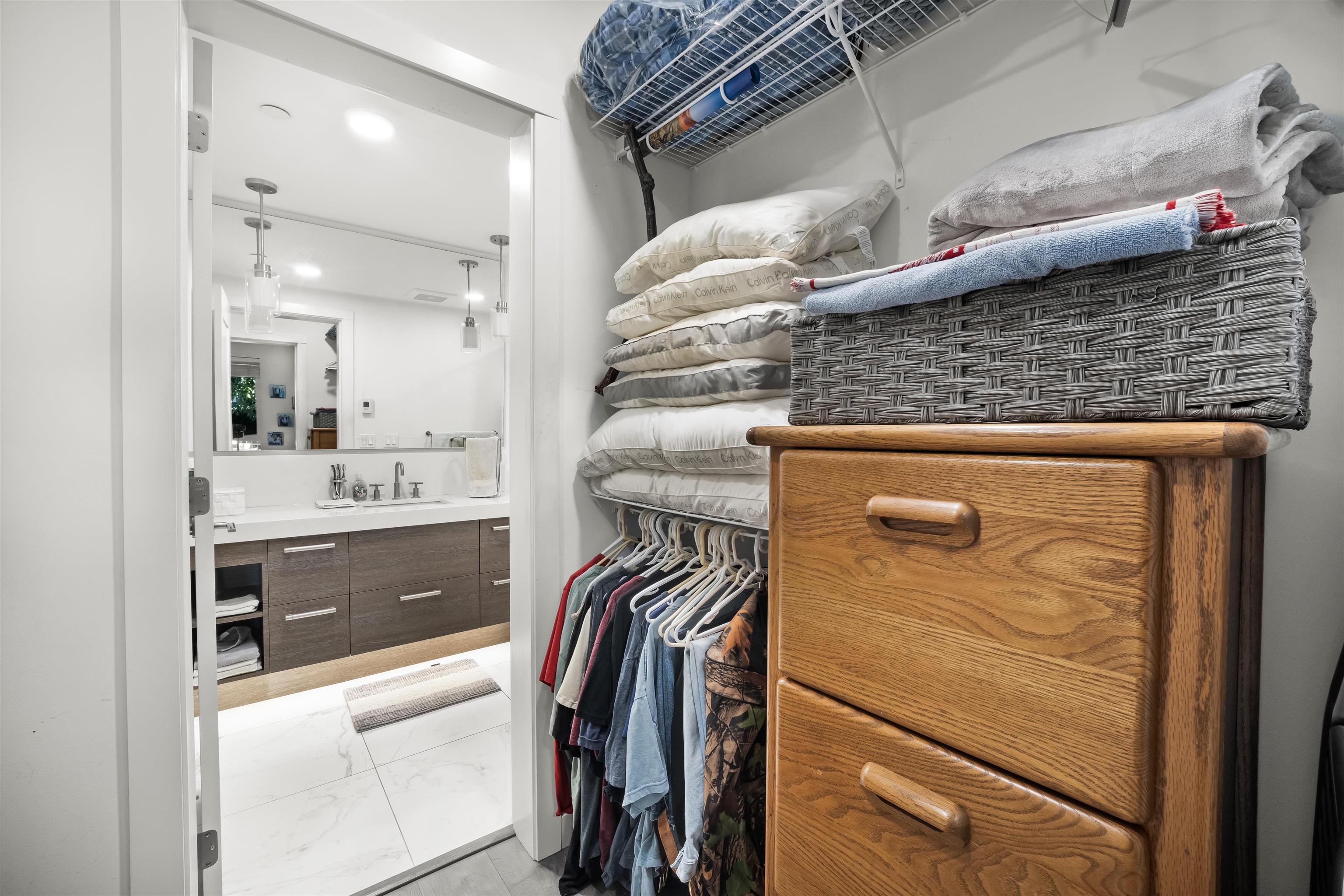 105 33540 MAYFAIR AVENUE Unit: 105