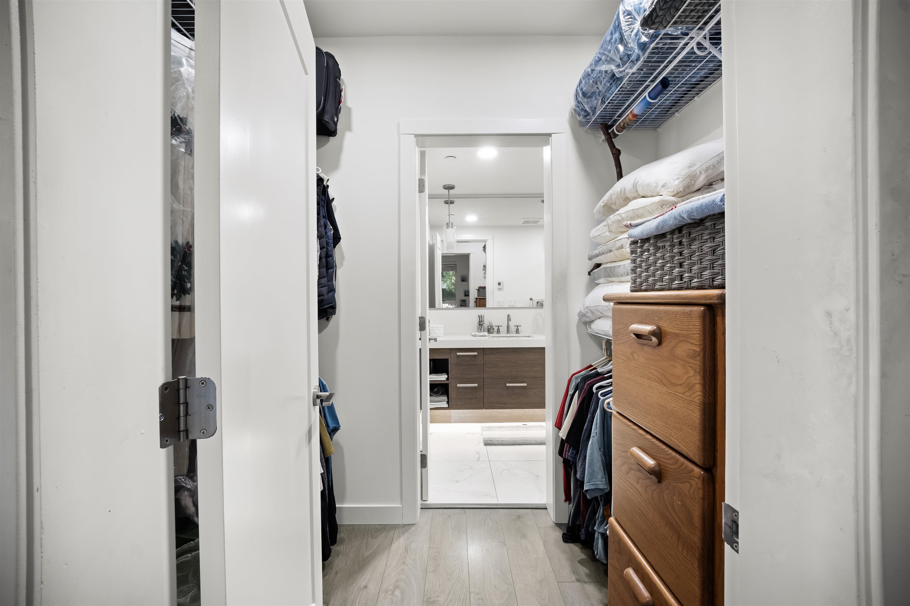 105 33540 MAYFAIR AVENUE Unit: 105