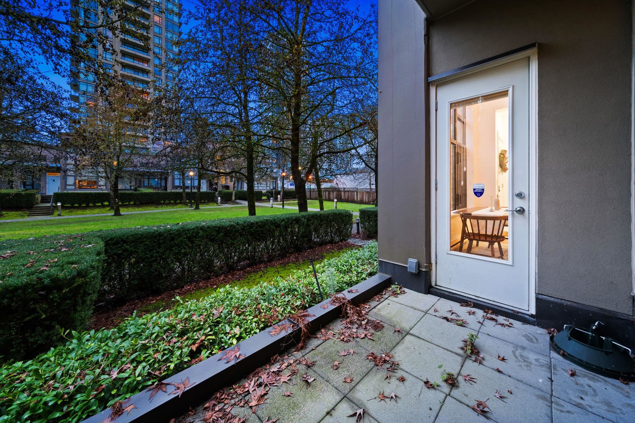 TH23 2345 MADISON AVENUE Unit: TH23