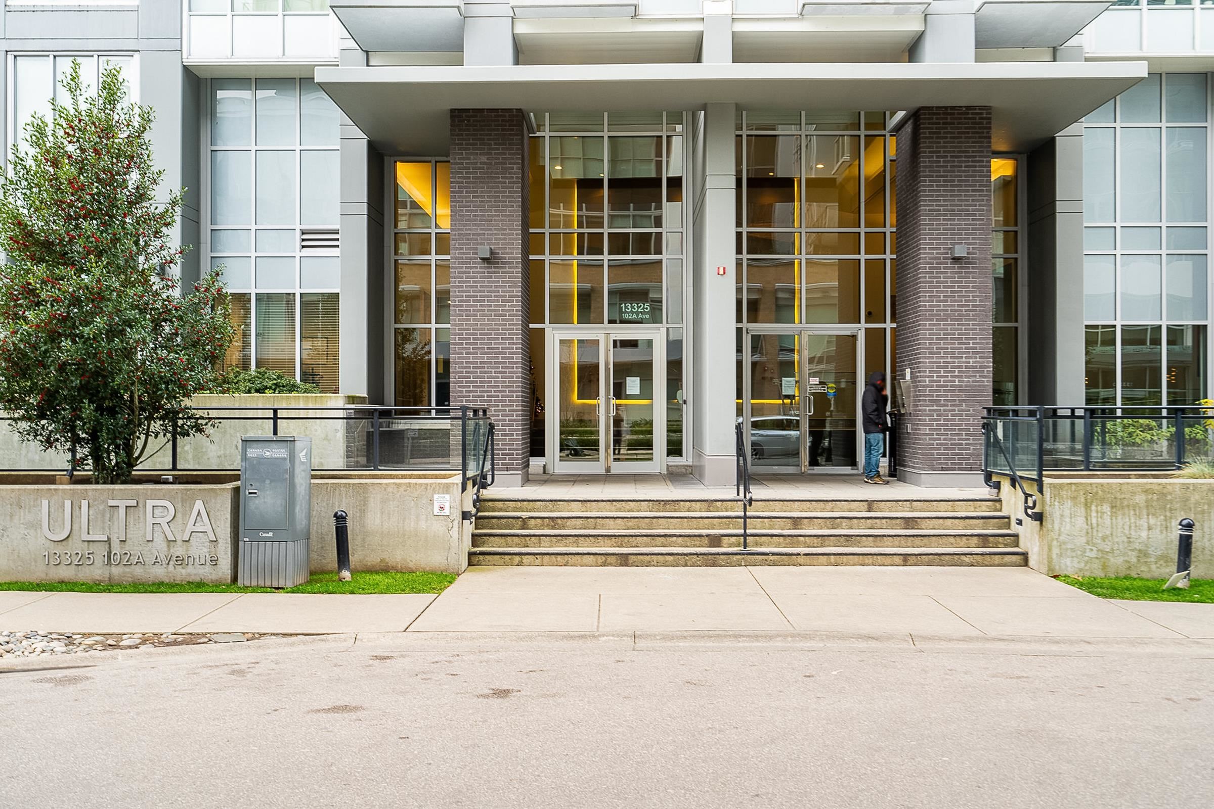 2709 13325 102A AVENUE Unit: 2709