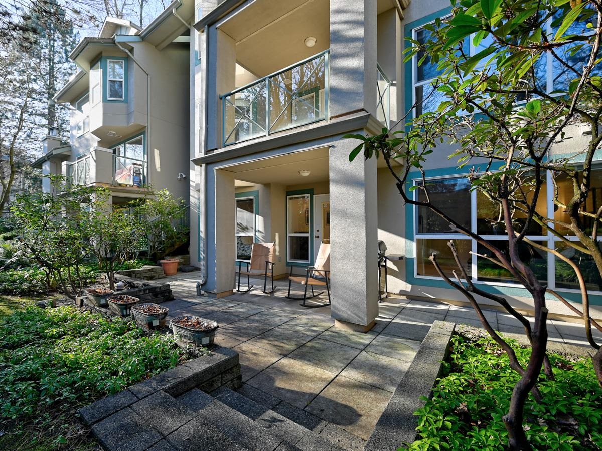 102 3770 THURSTON STREET Unit: 102