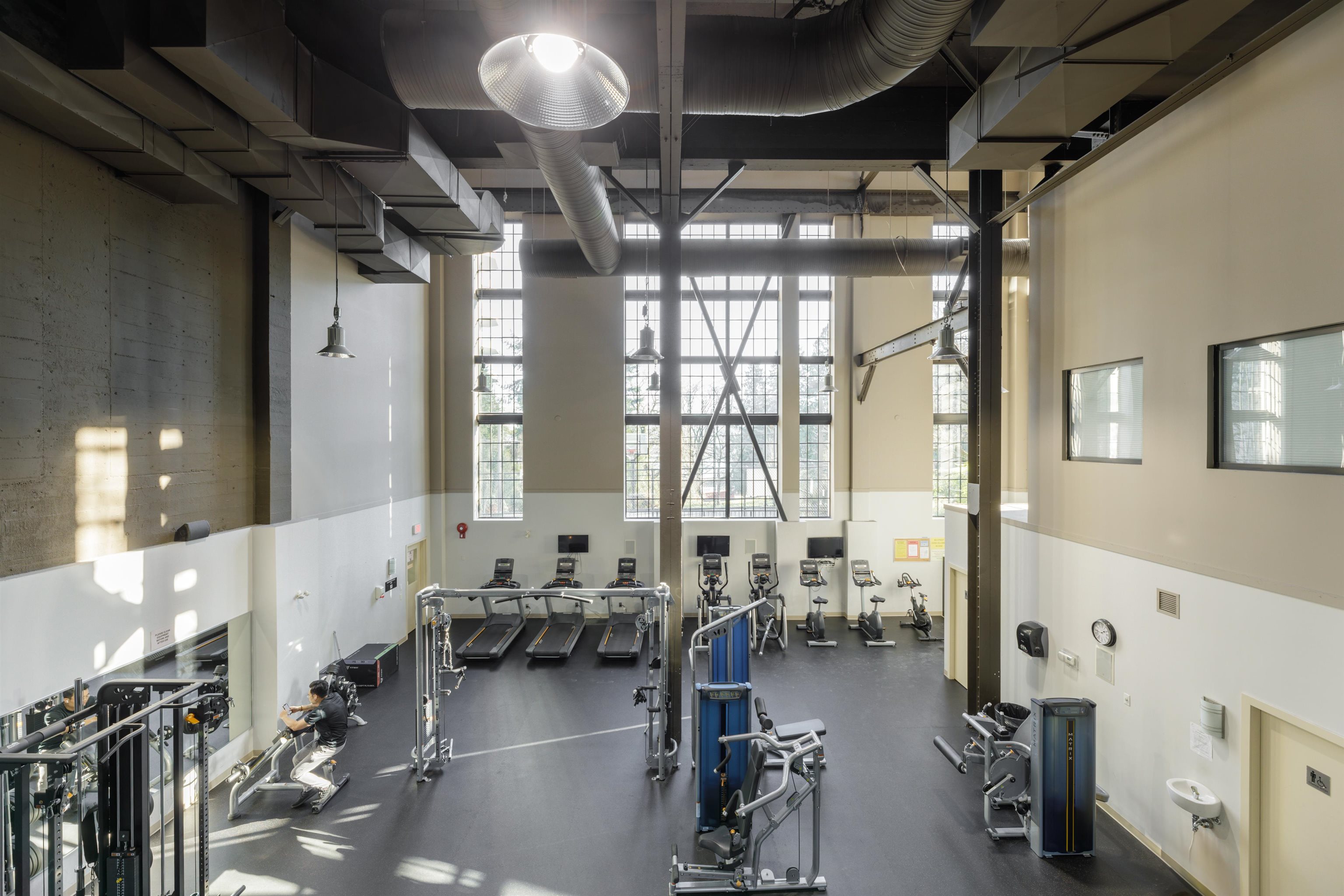 404 265 ROSS DRIVE Unit: 404