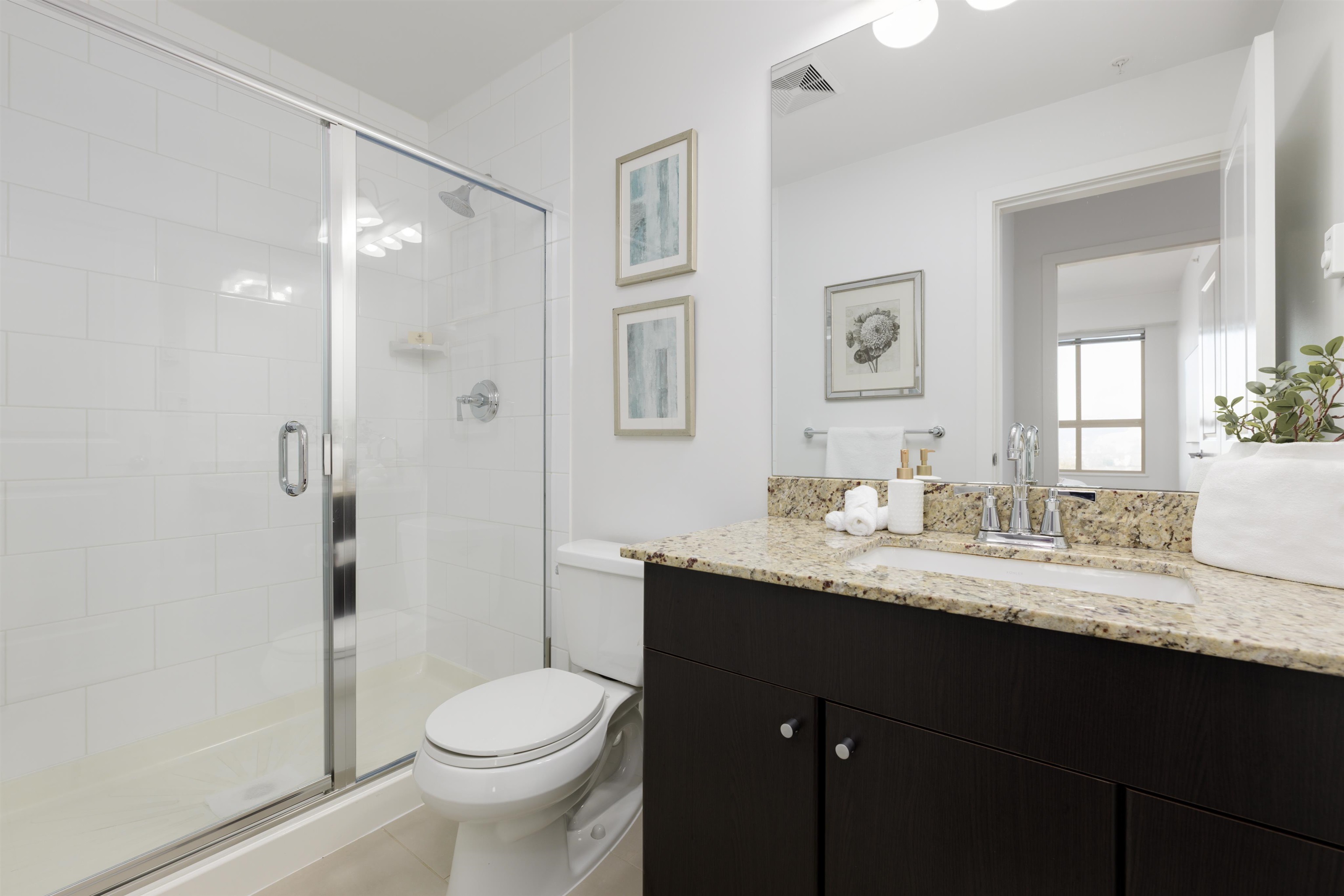 404 265 ROSS DRIVE Unit: 404