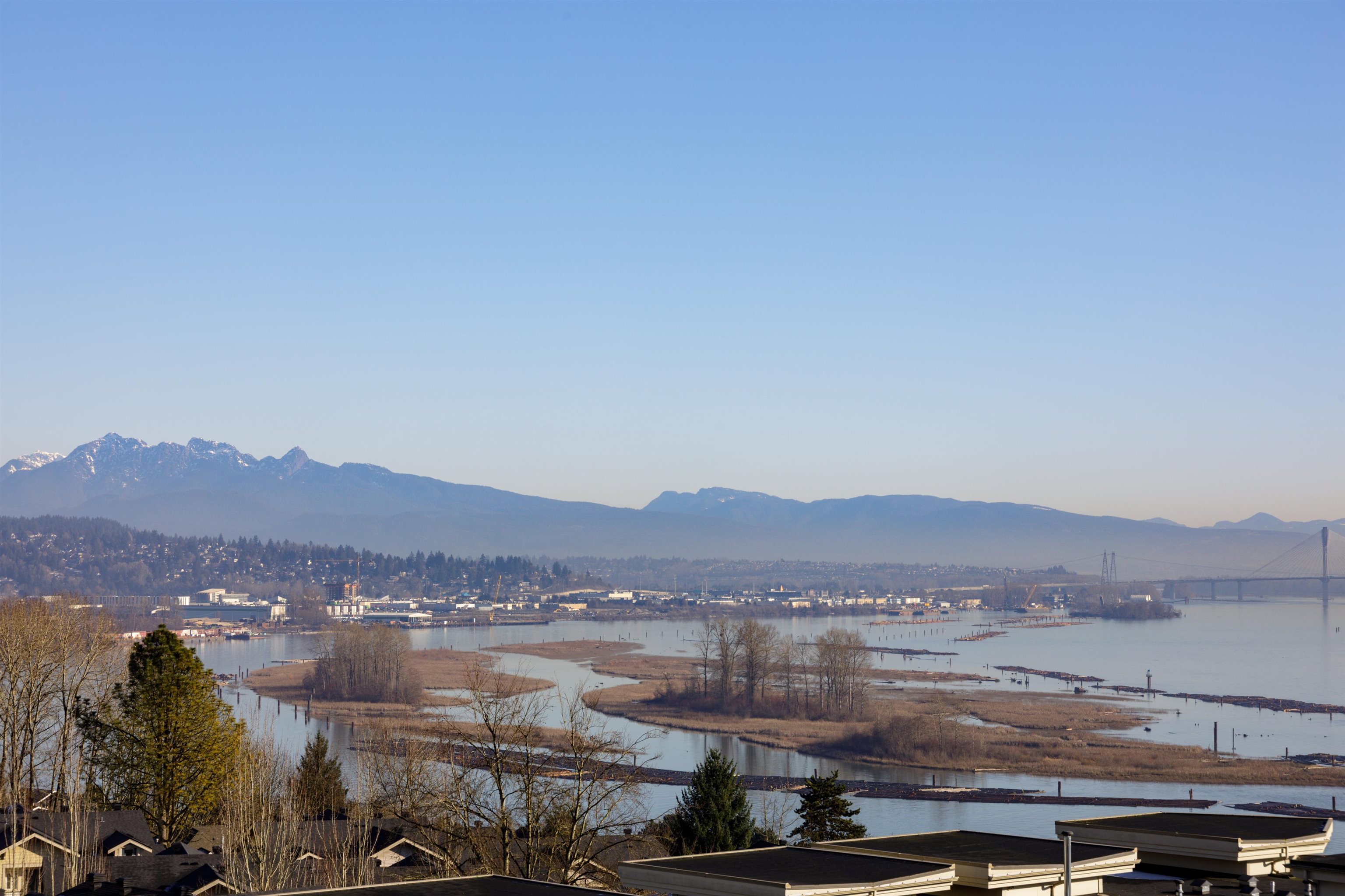 404 265 ROSS DRIVE Unit: 404