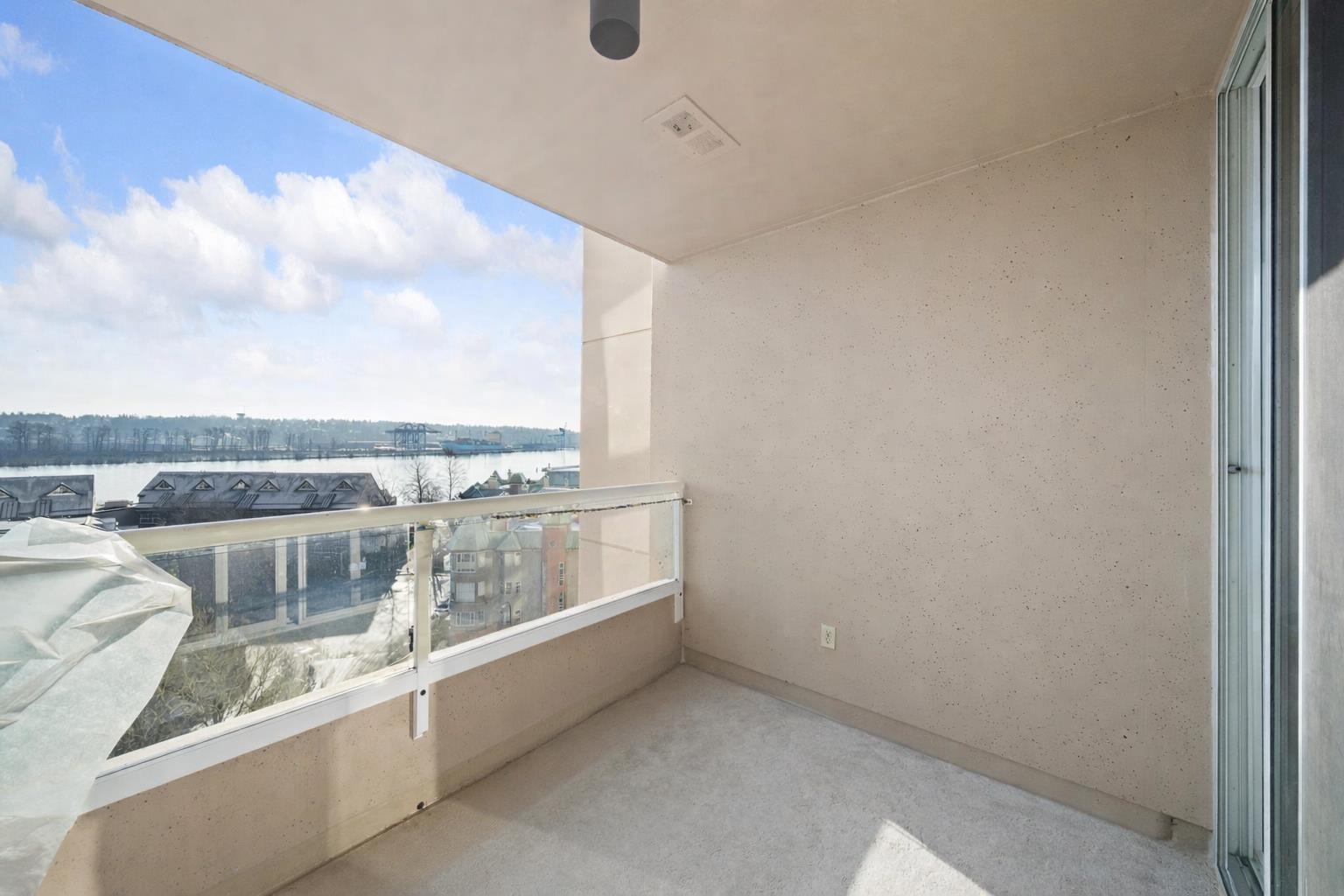 801 1045 QUAYSIDE DRIVE Unit: 801