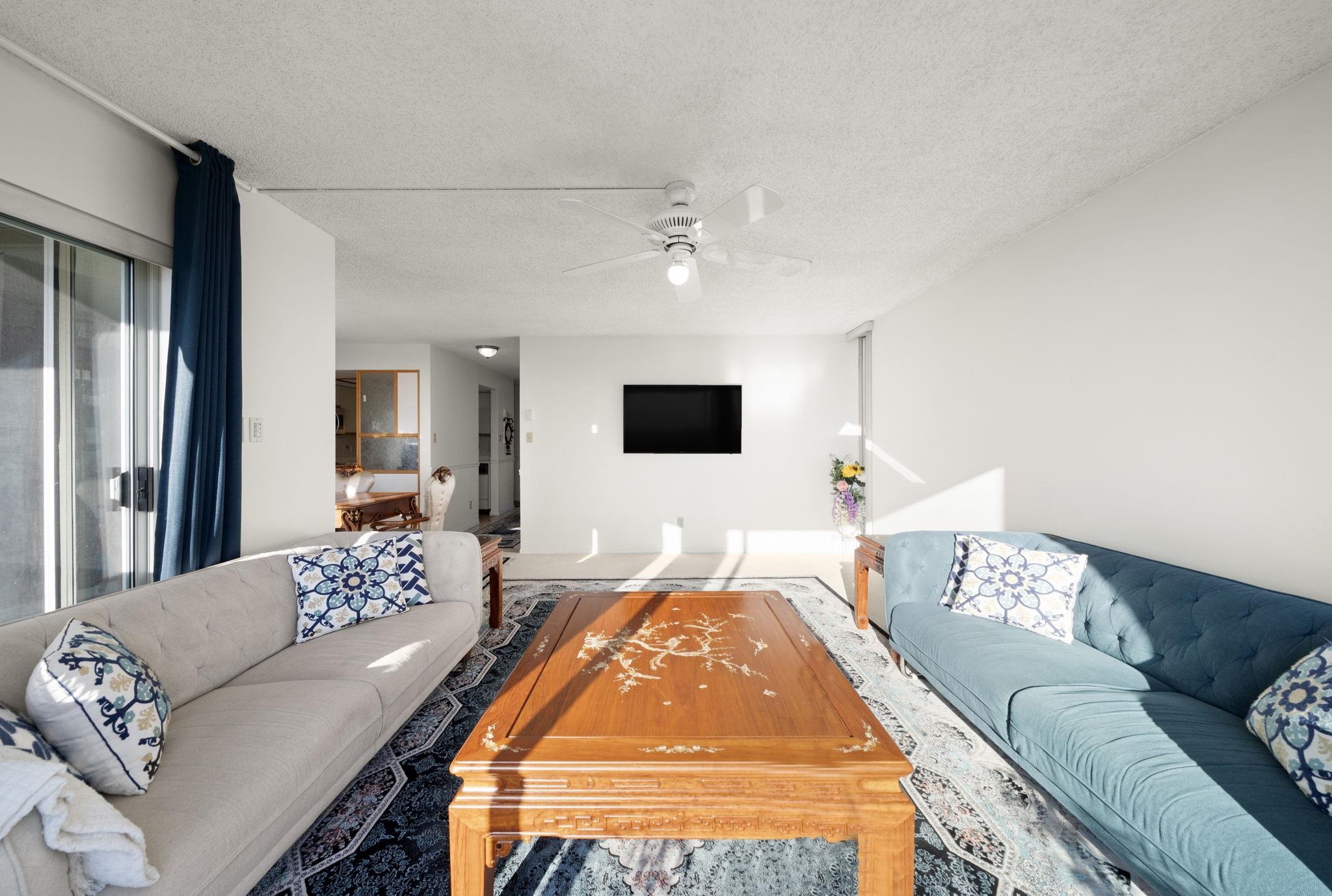 801 1045 QUAYSIDE DRIVE Unit: 801