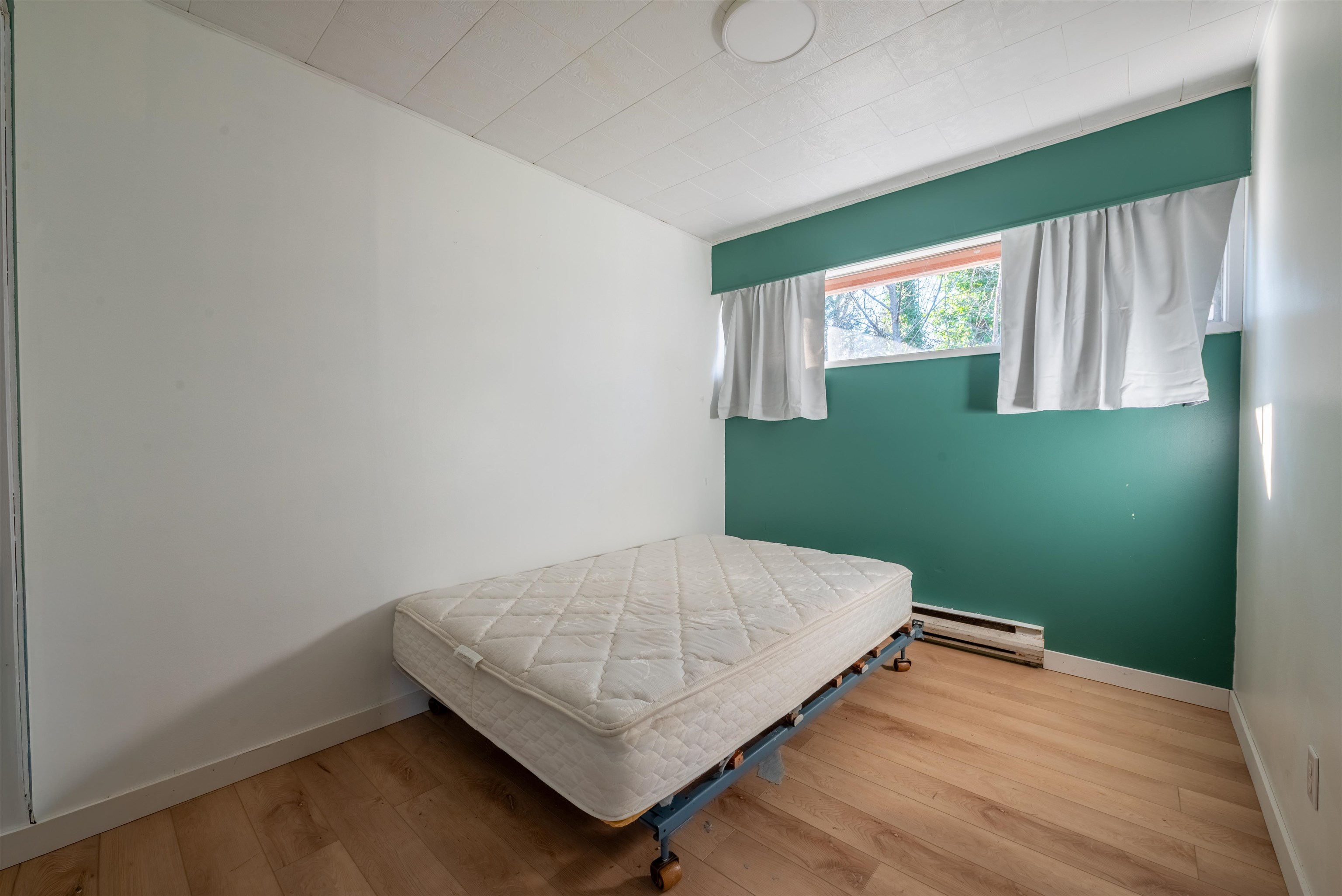 1 24578 LOUGHEED HIGHWAY Unit: 1