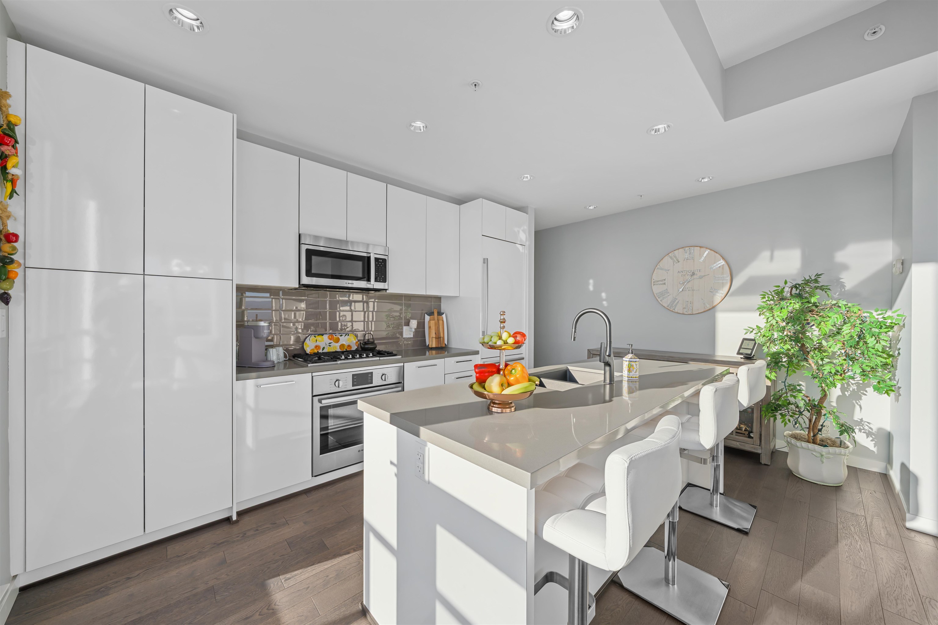 2903 3093 WINDSOR GATE Unit: 2903