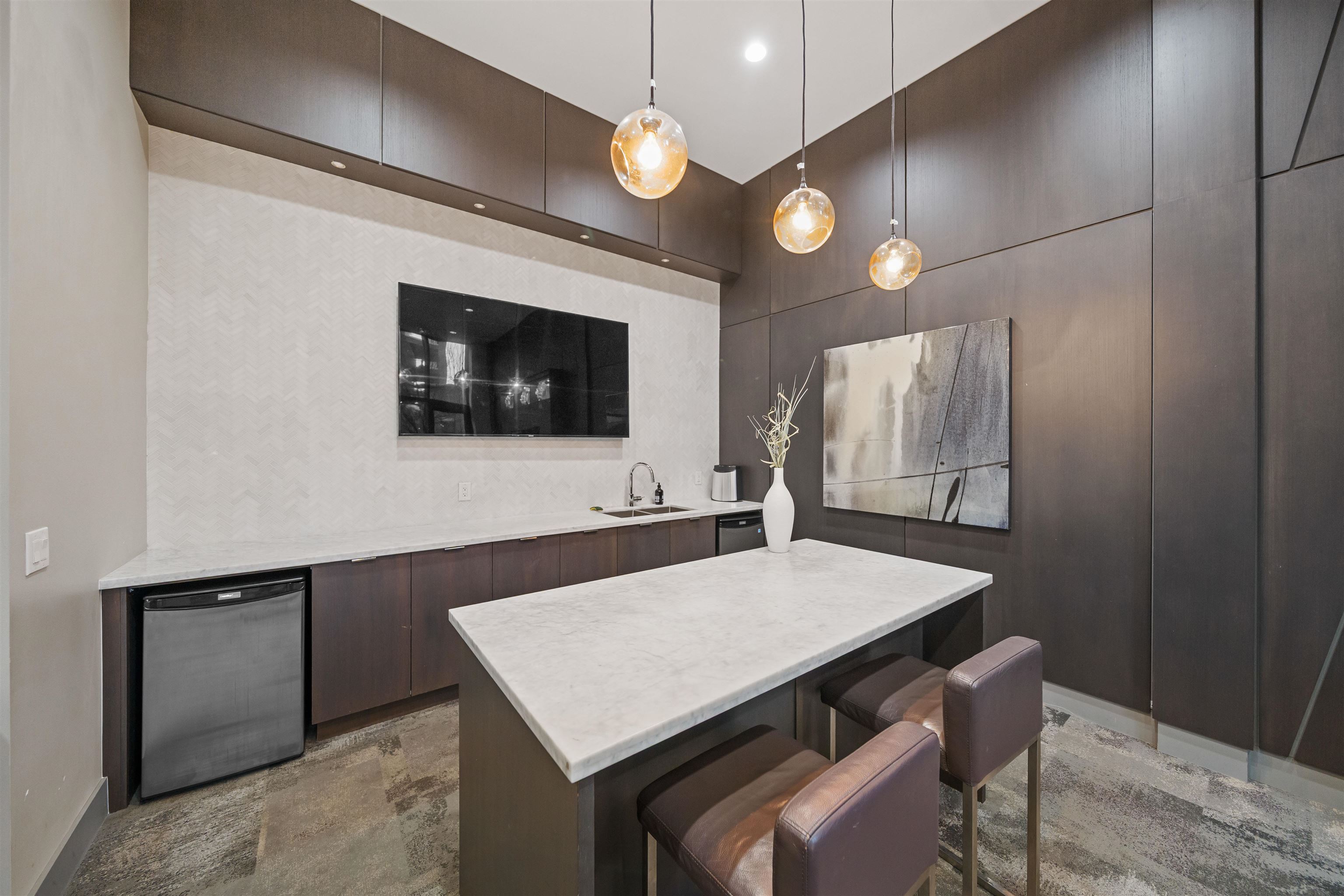 2903 3093 WINDSOR GATE Unit: 2903