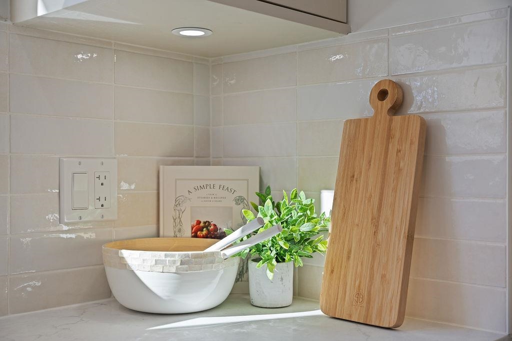 1 2447 E 41ST AVENUE Unit: 1