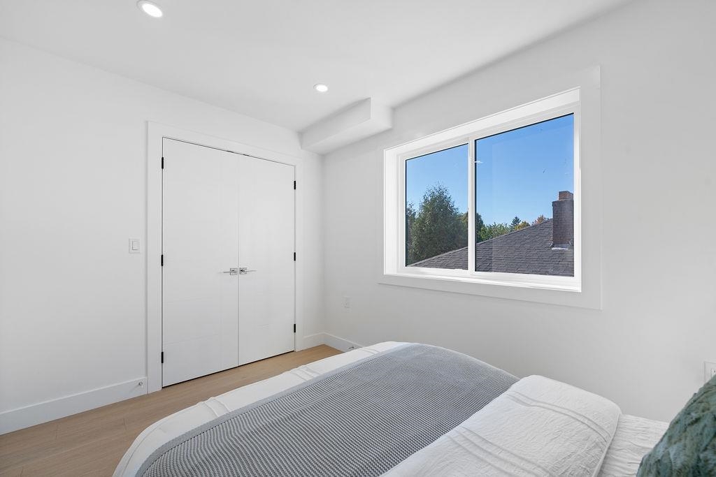 1 2447 E 41ST AVENUE Unit: 1