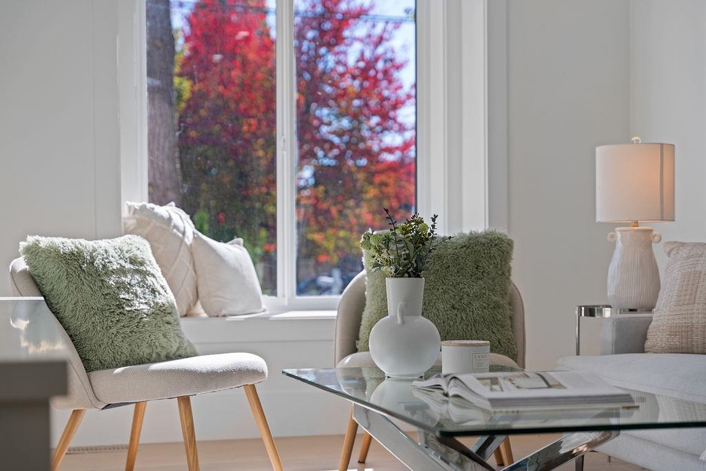 1 2447 E 41ST AVENUE Unit: 1