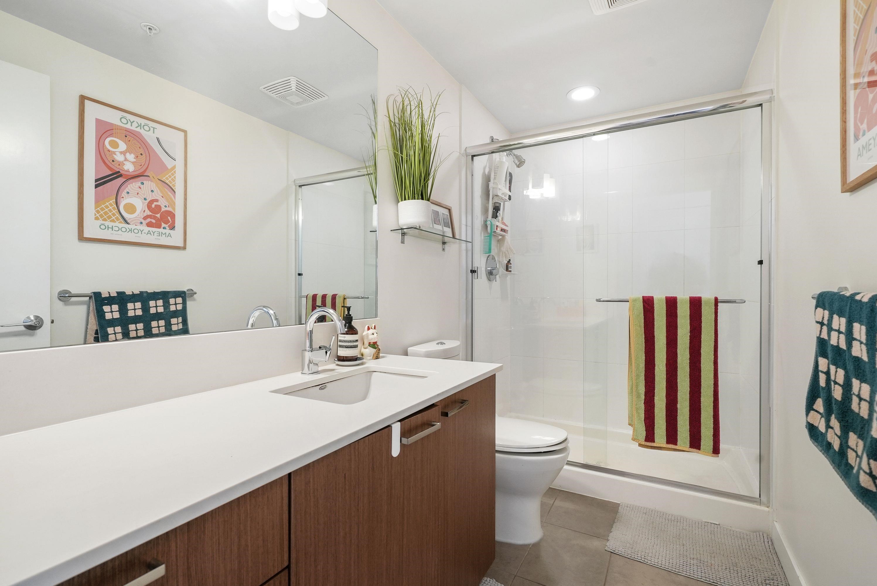 715 221 UNION STREET Unit: 715