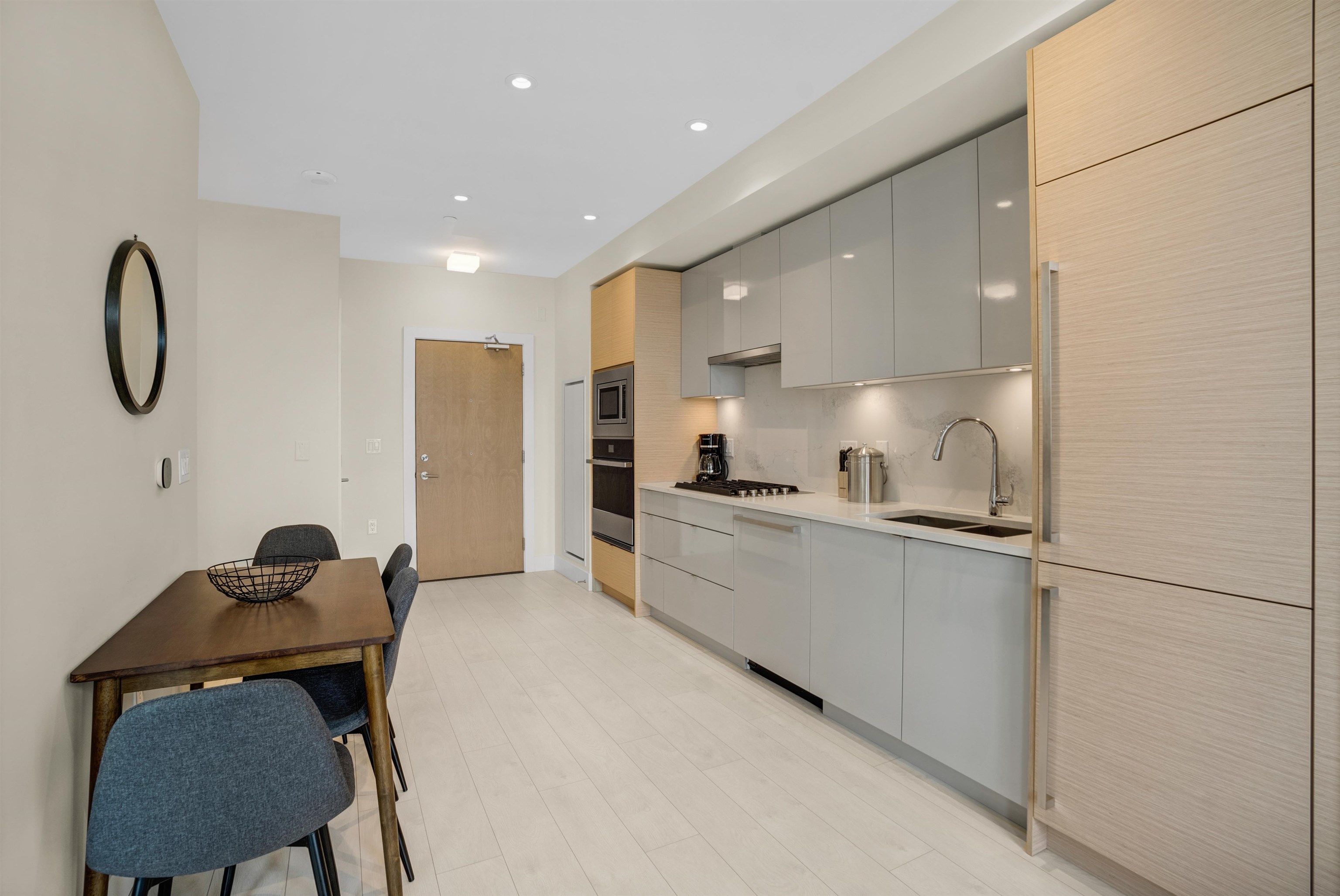 2308 3438 SAWMILL CRESCENT Unit: 2308