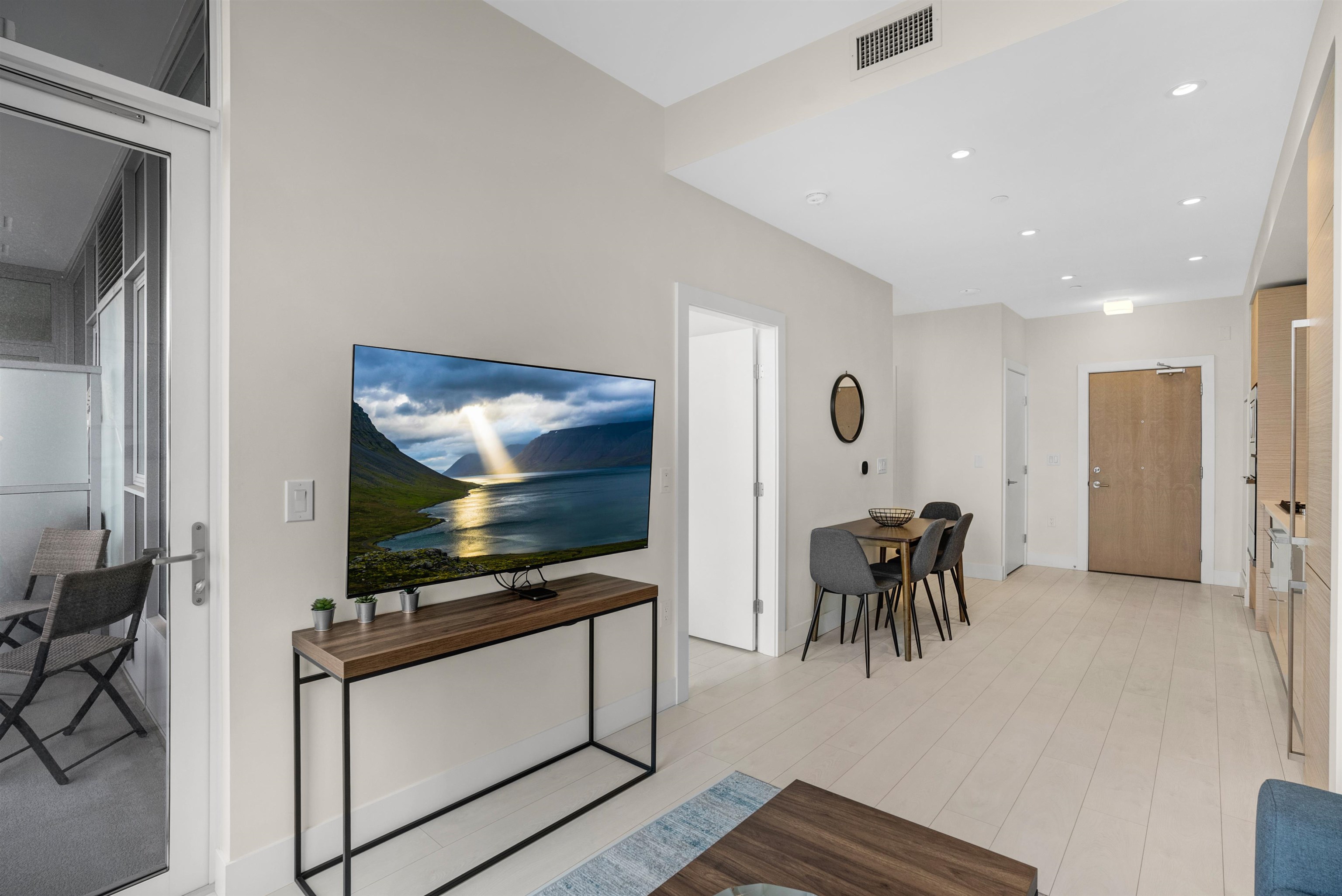 2308 3438 SAWMILL CRESCENT Unit: 2308