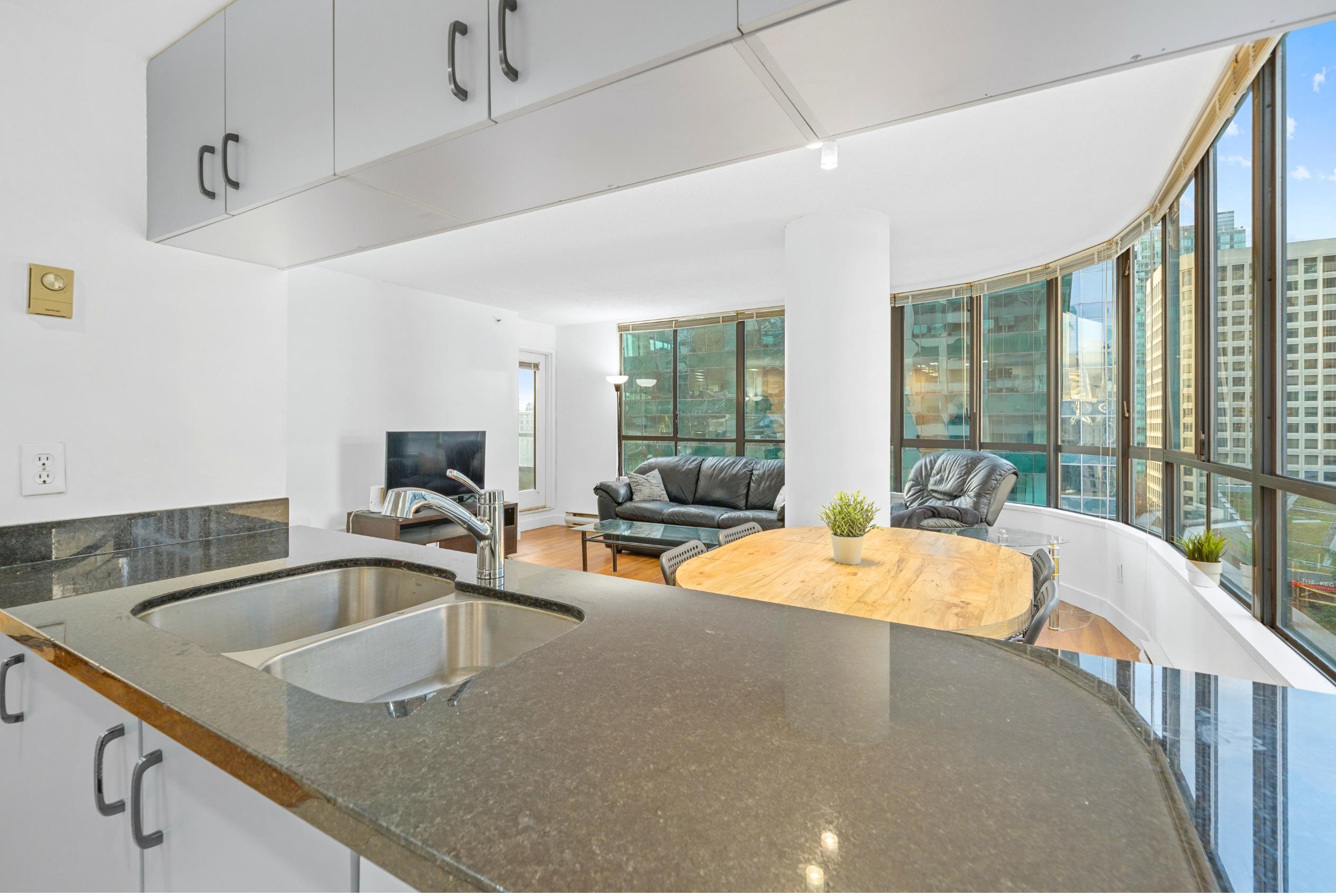 1006 1060 ALBERNI STREET Unit: 1006