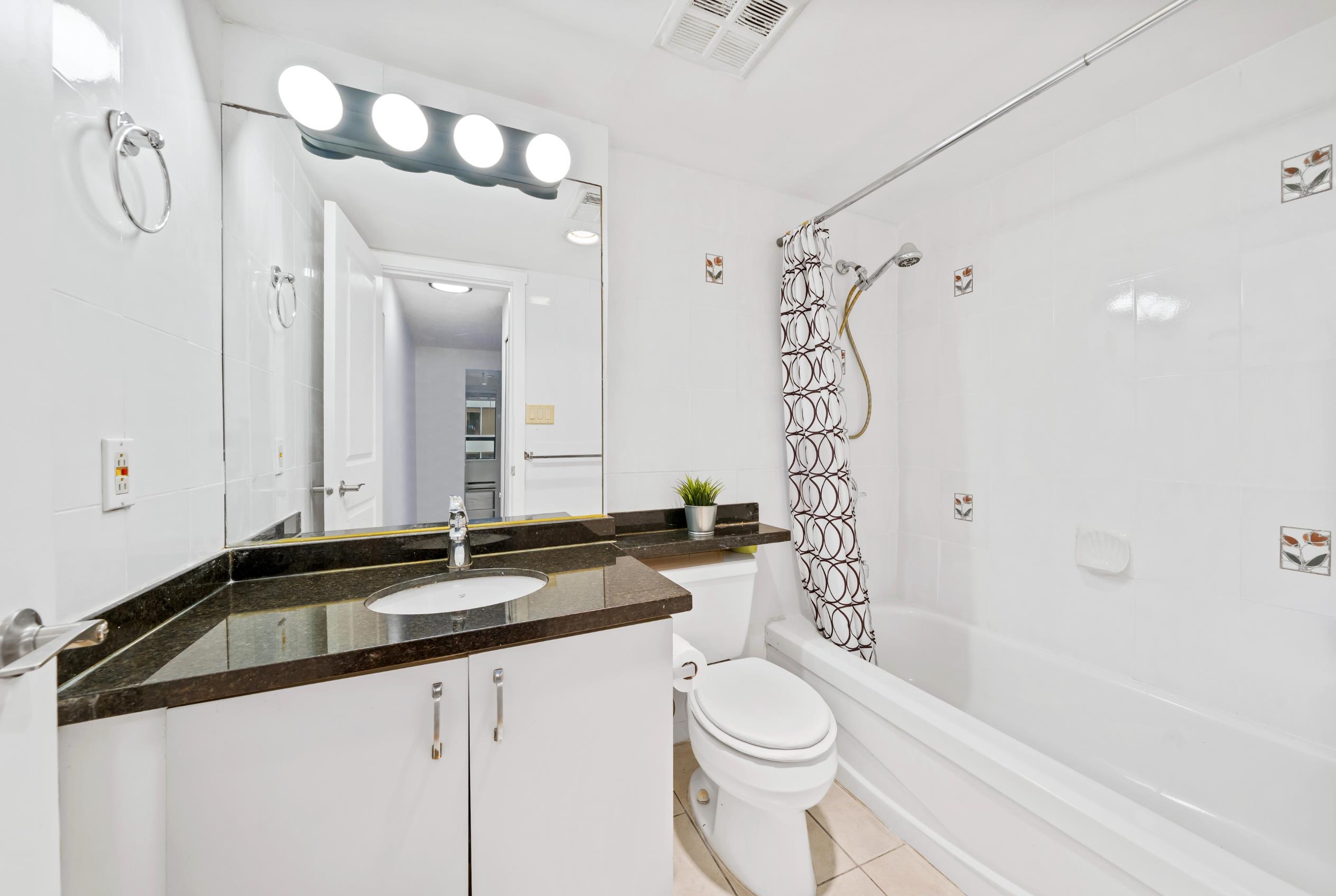 1006 1060 ALBERNI STREET Unit: 1006