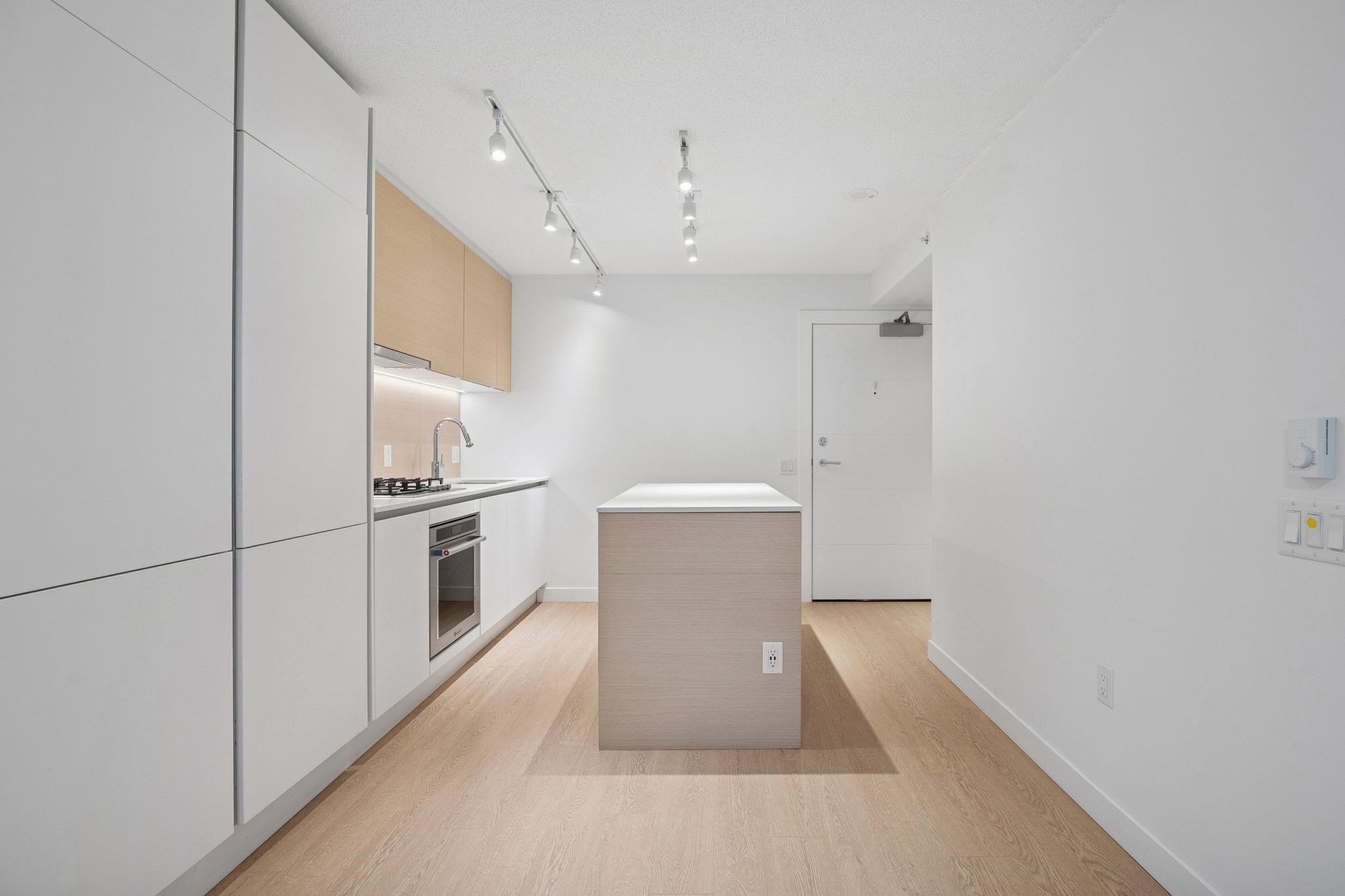 2607 908 QUAYSIDE DRIVE Unit: 2607