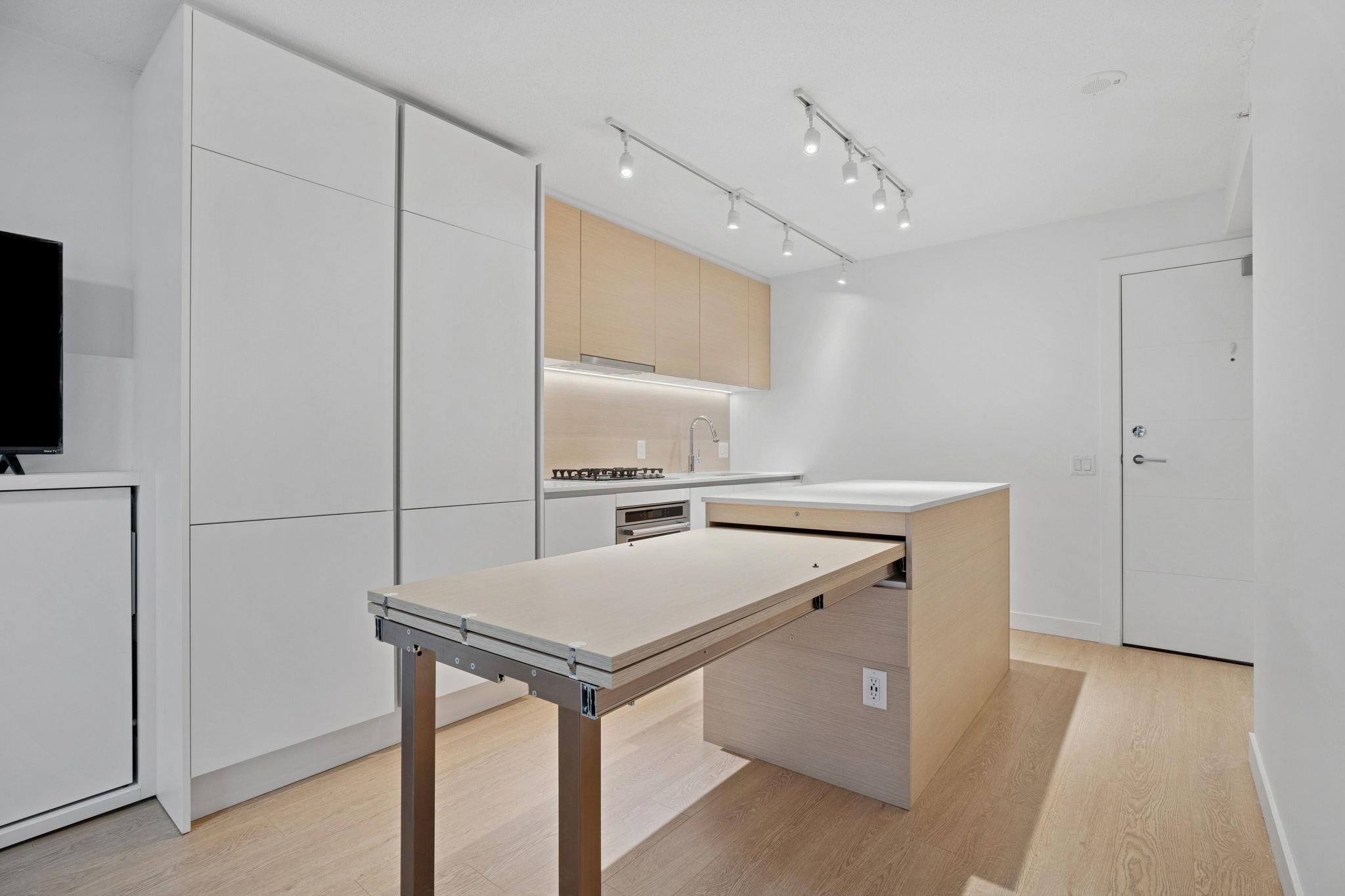 2607 908 QUAYSIDE DRIVE Unit: 2607