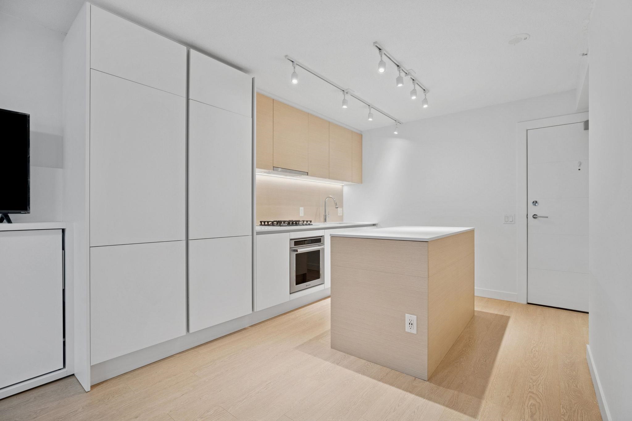 2607 908 QUAYSIDE DRIVE Unit: 2607