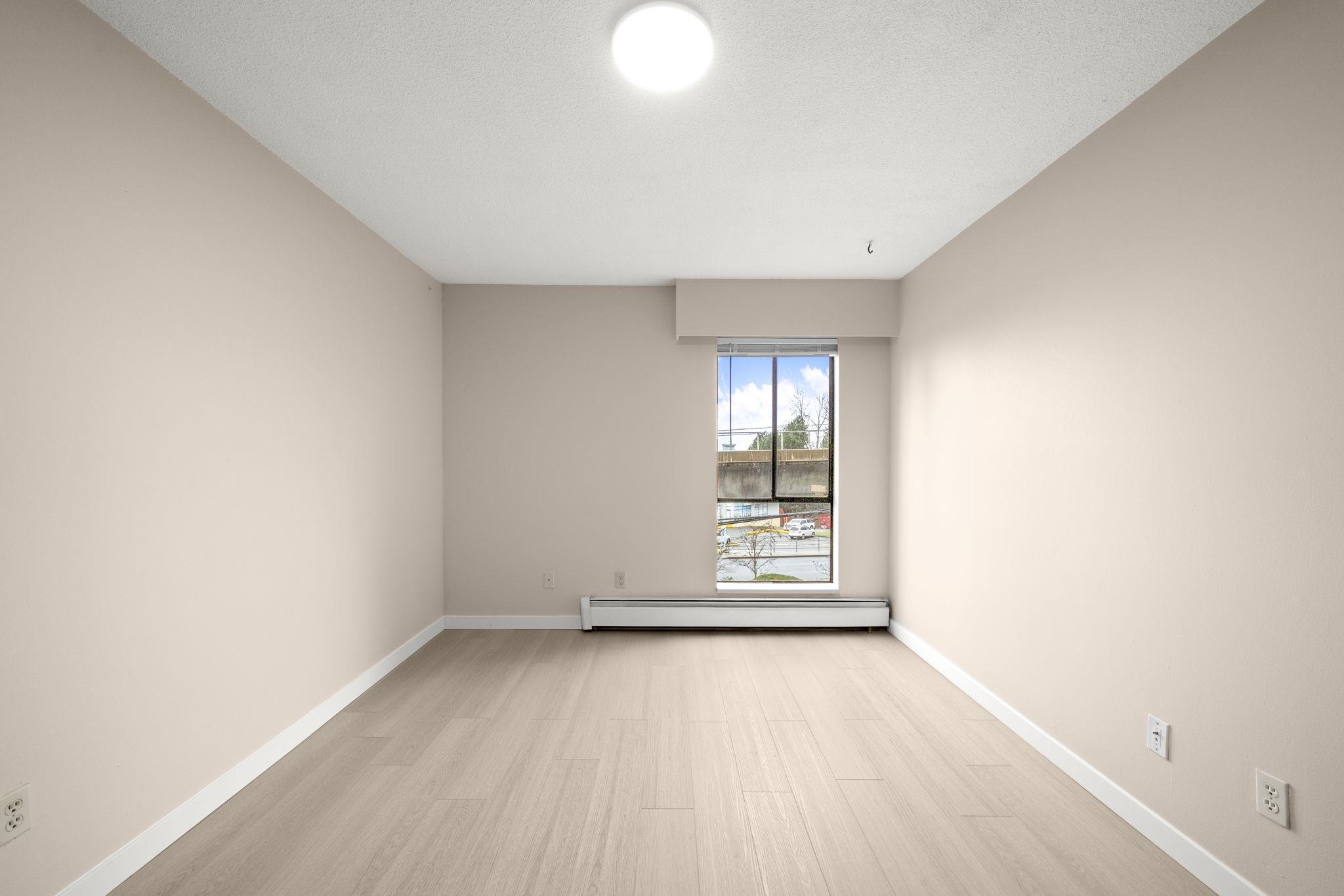 301 601 NORTH ROAD Unit: 301