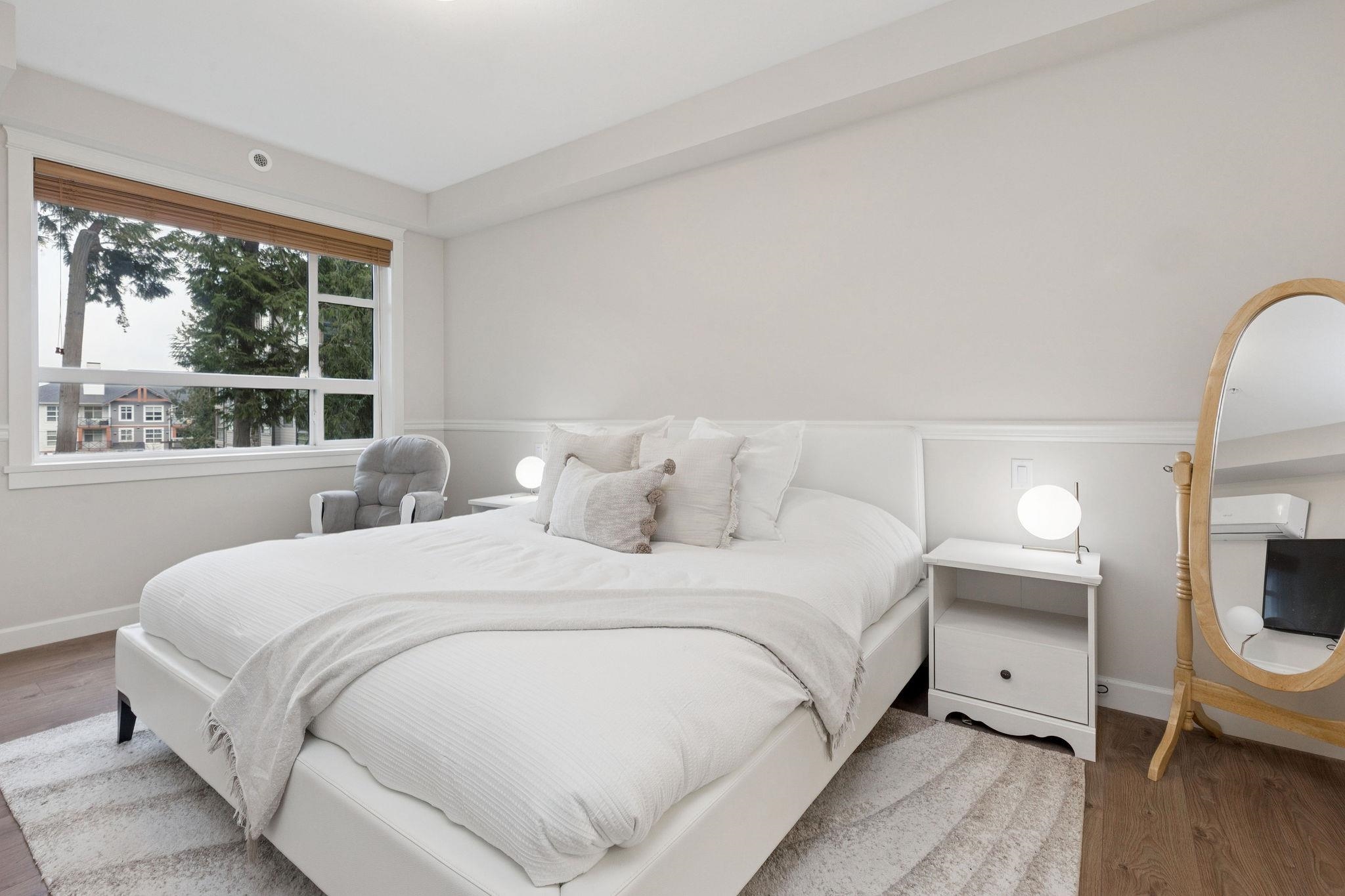 209 3535 146A STREET Unit: 209