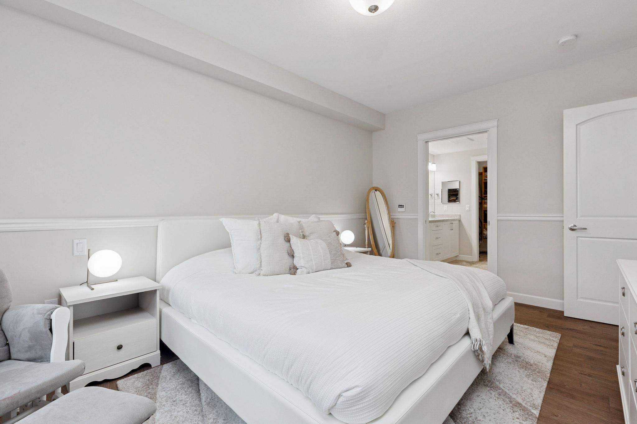 209 3535 146A STREET Unit: 209